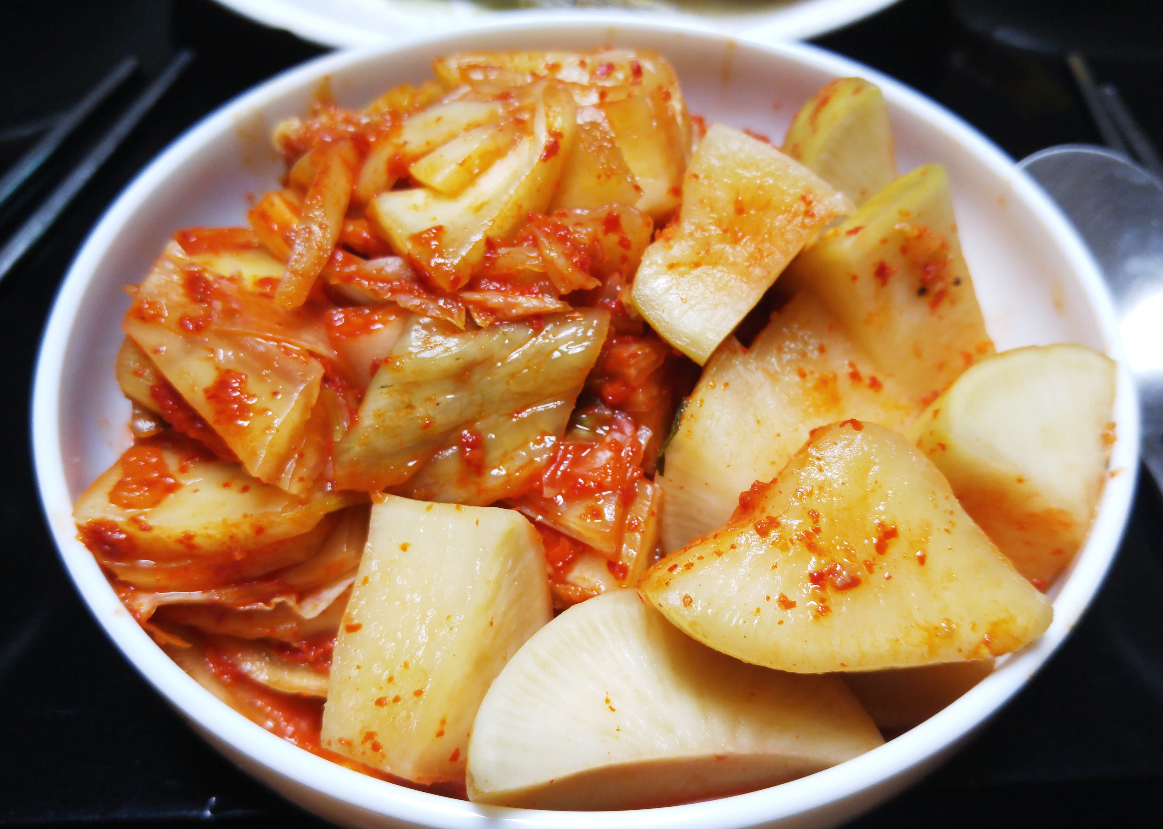 freshness, potato, comfort food, vegetable, Kimchi, fruit, Republic, close-up, korean food, sauce, side dish, spicy kimchi, ready-to-eat, bowl, cabbage dish, HD Wallpaper