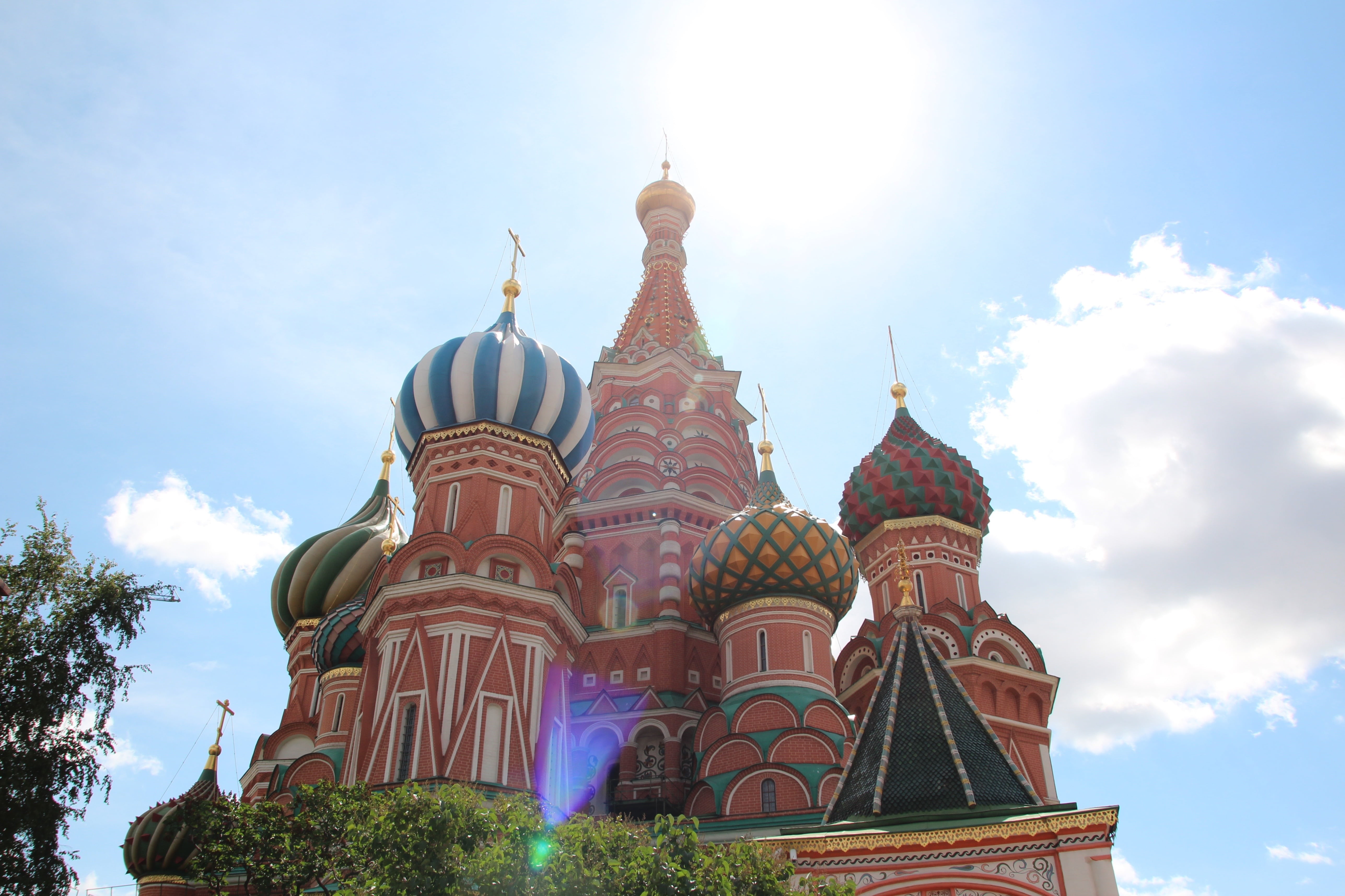 low angle view, architecture, travel, dome, church, brown, saint basils cathedral, building exterior, monument, spirituality, ornate, belief, tree, places of interest, HD Wallpaper