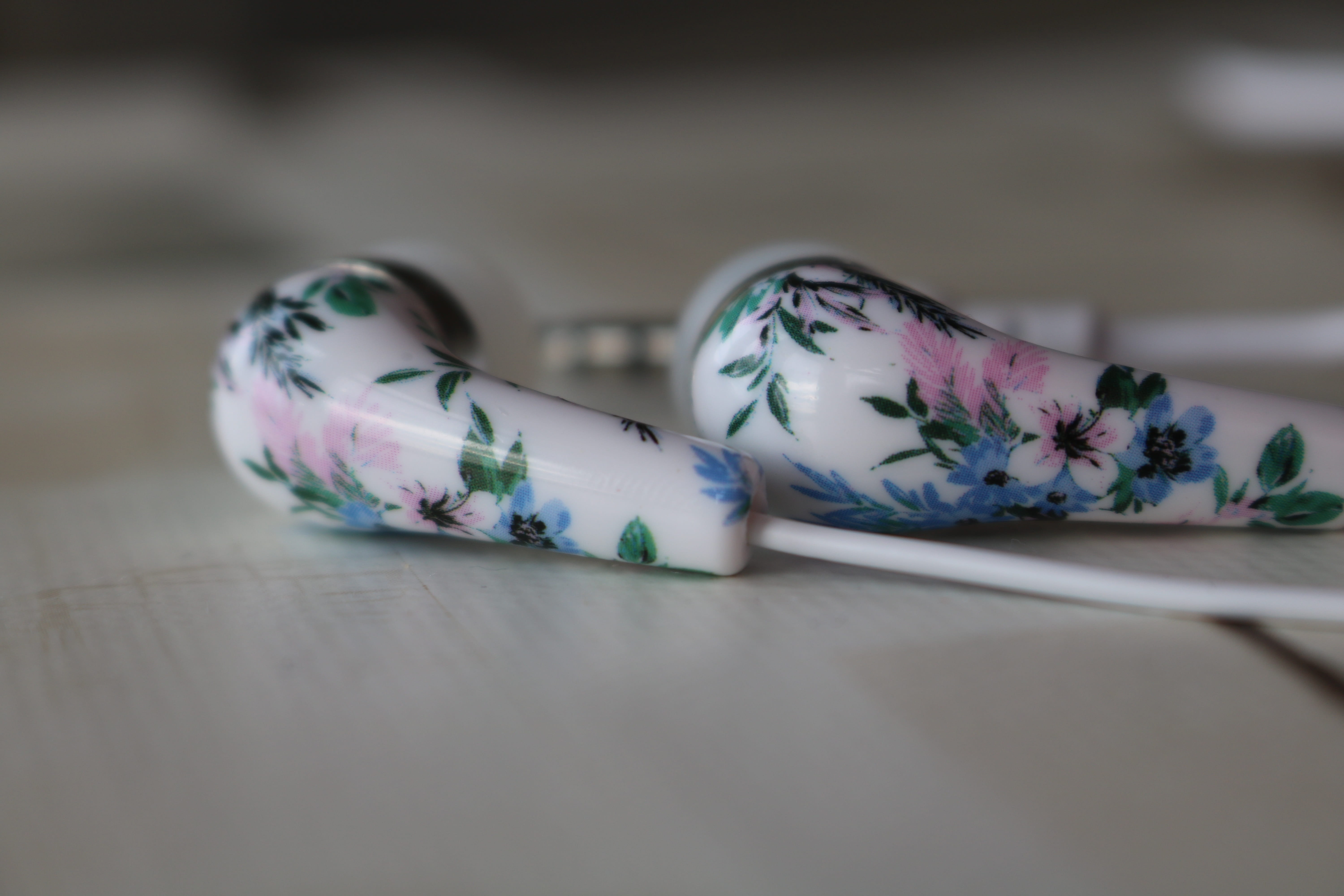 creativity, still life, grey, flowers, art and craft, crockery, no people, small things, floral pattern, table, surface level, small, flower, craft, macro, HD Wallpaper