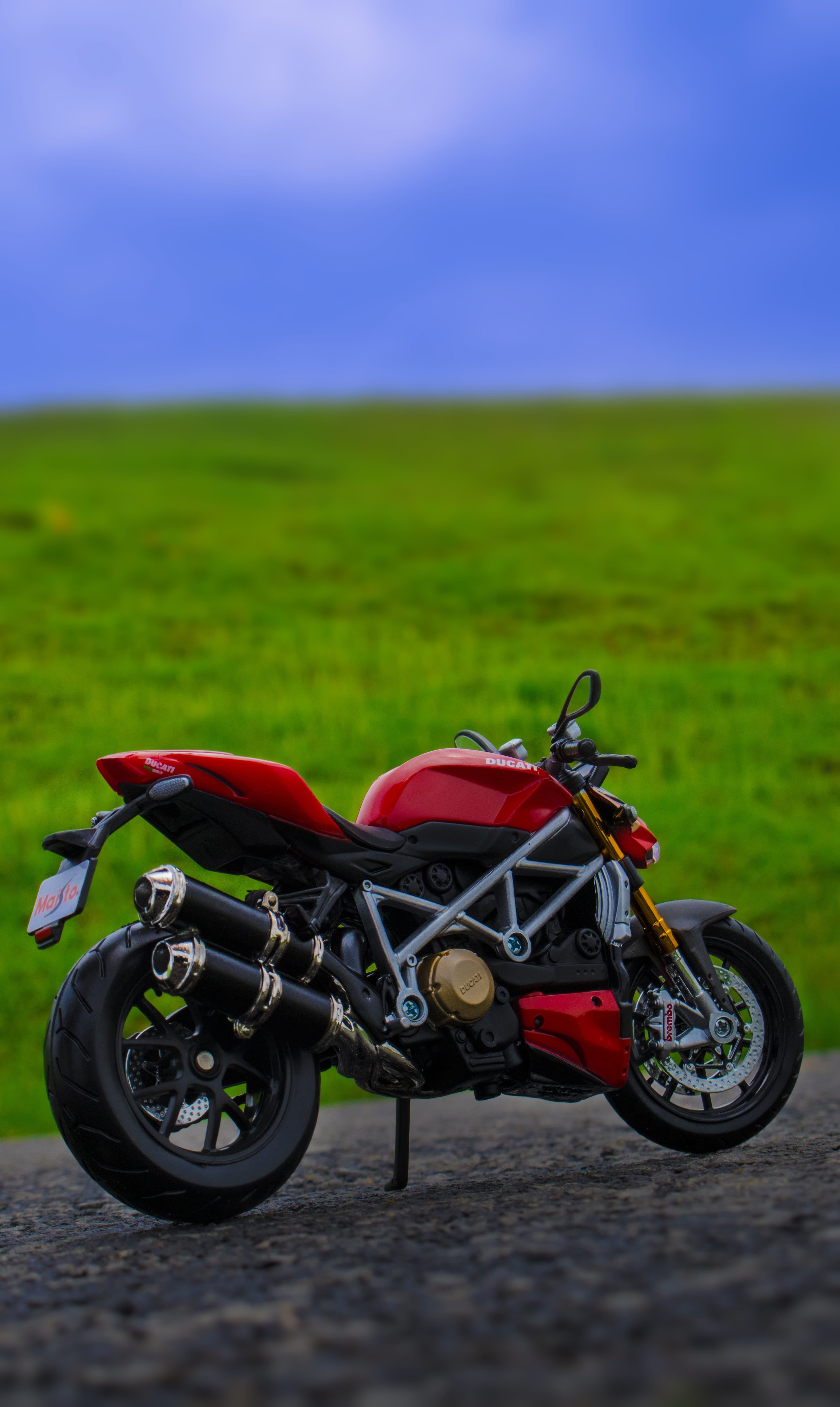 nature, 5K, environment, hill, grass, outdoors, land, mode of transportation, no people, transportation, field, ducati, stationary, landscape, motorcycle, Phone HD Wallpaper