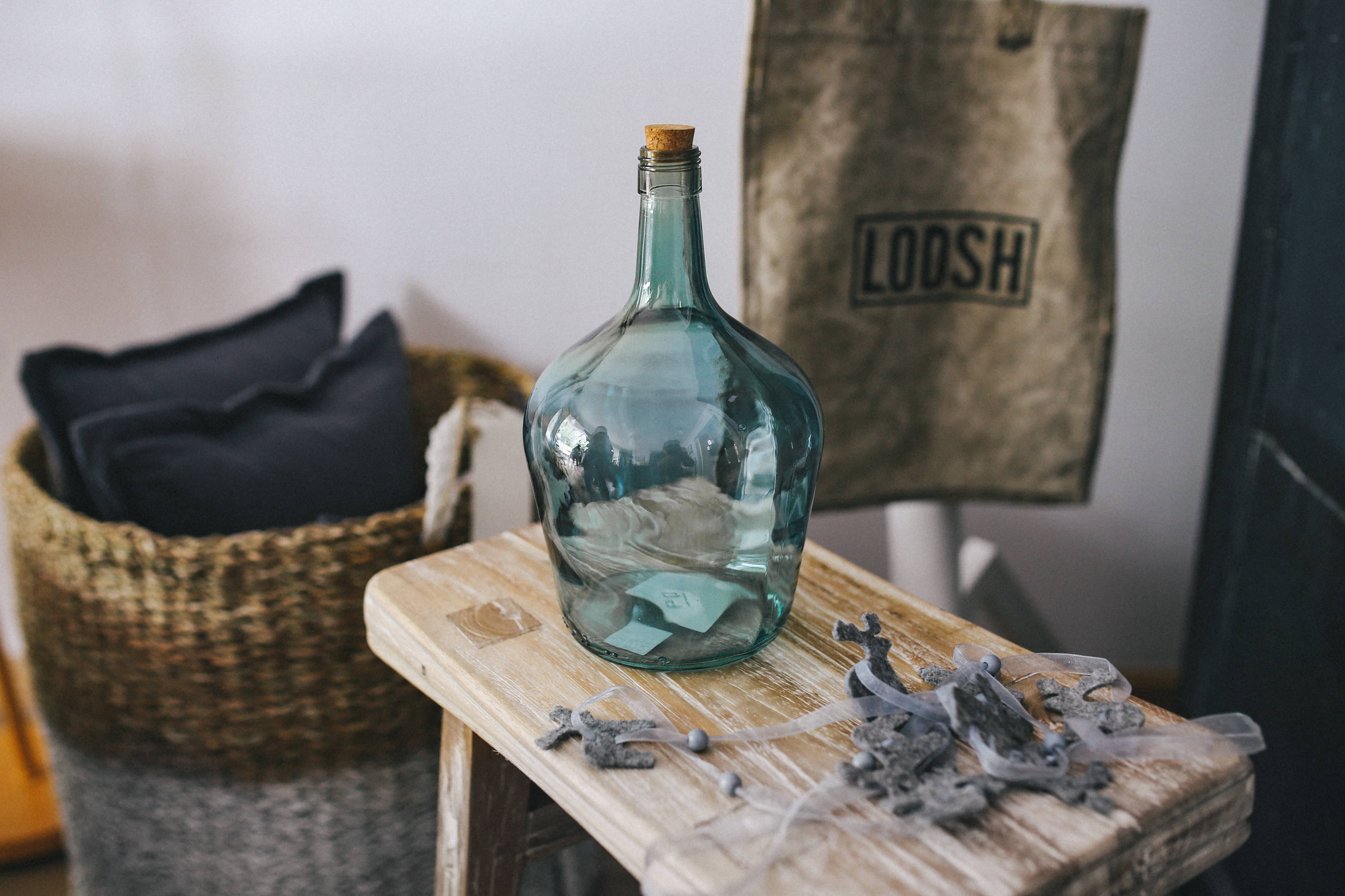 glass - material, empty, business, table, focus on foreground, no People, glass, text, 5K, ornament, indoors, places, still life, Coloured, alcohol, decoration, HD Wallpaper