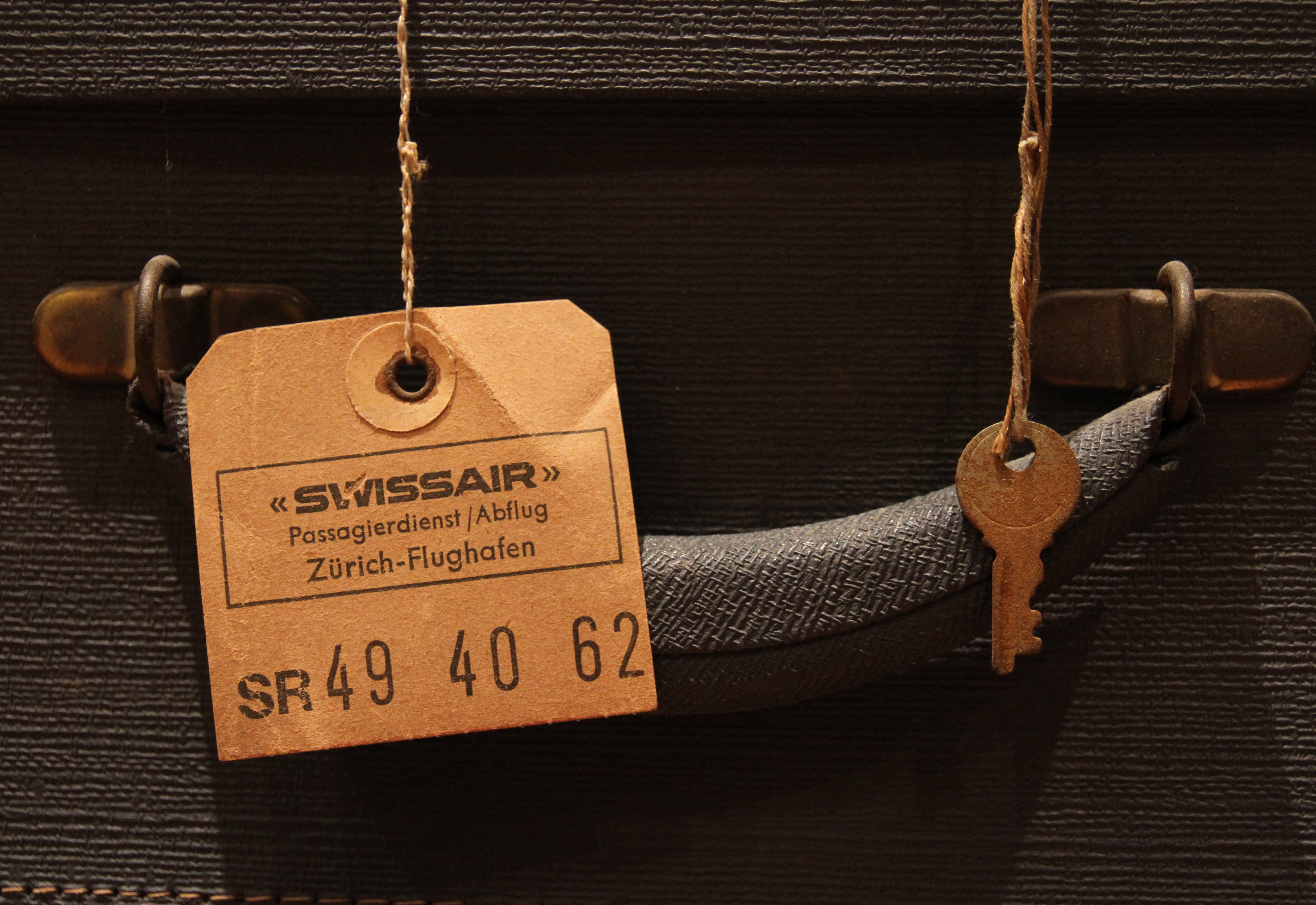 no people, retro, business, close-up, brown, string, communication, swiss, text, textile, old, suitcase, indoors, 5K, hanging, bag, label, gray, luggage tag, HD Wallpaper