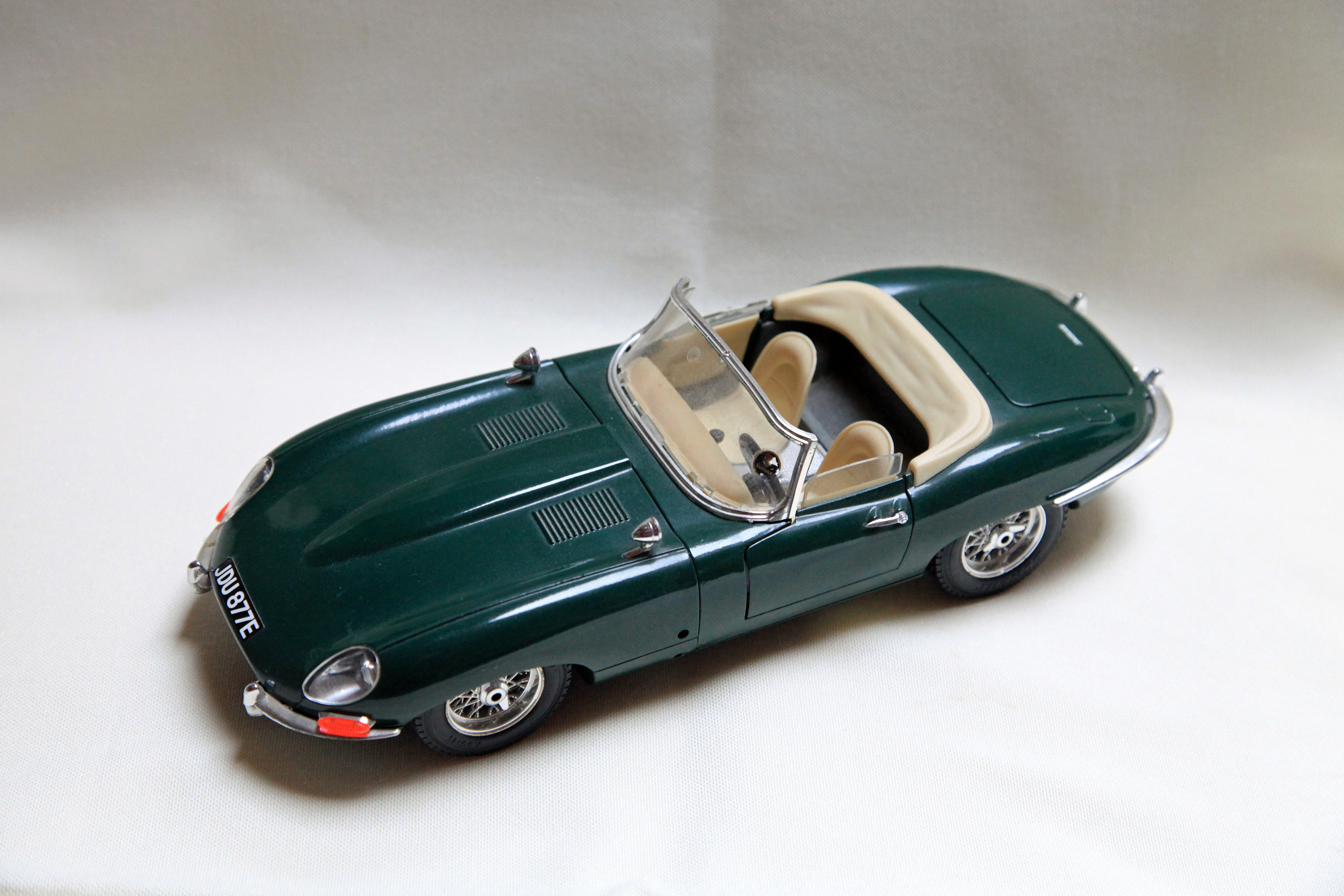 vehicles, e type, small, auto, jaguar, copy space, green, sport, 5K, trip, land vehicle, holiday, oldtimer, mode of transportation, studio shot, indoors, HD Wallpaper