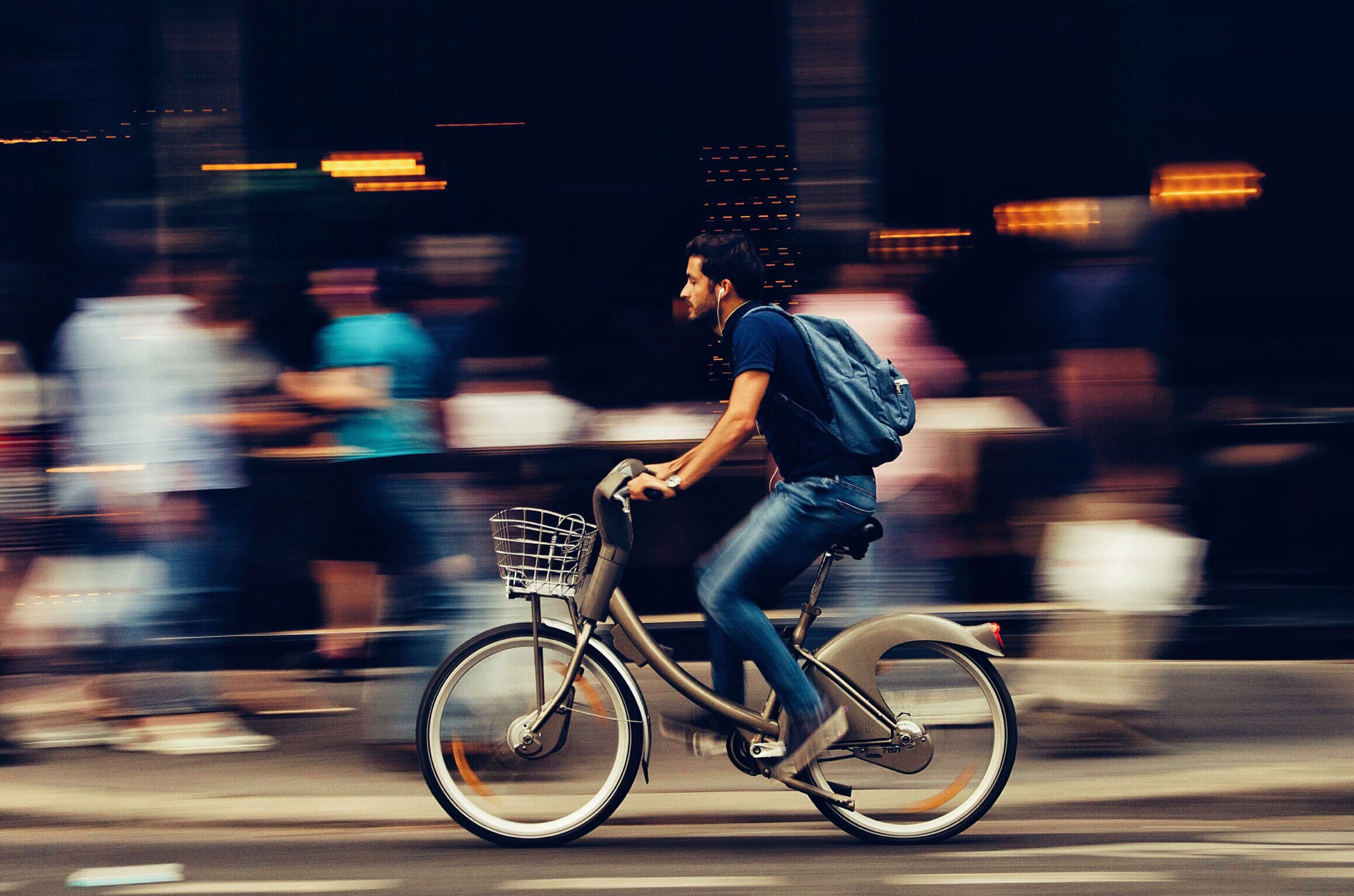 city life, recreation, transportation, lifestyle, road, people, 2K, race, profile view, outdoors, adult, blurred motion, person, architecture, lifestyles, HD Wallpaper