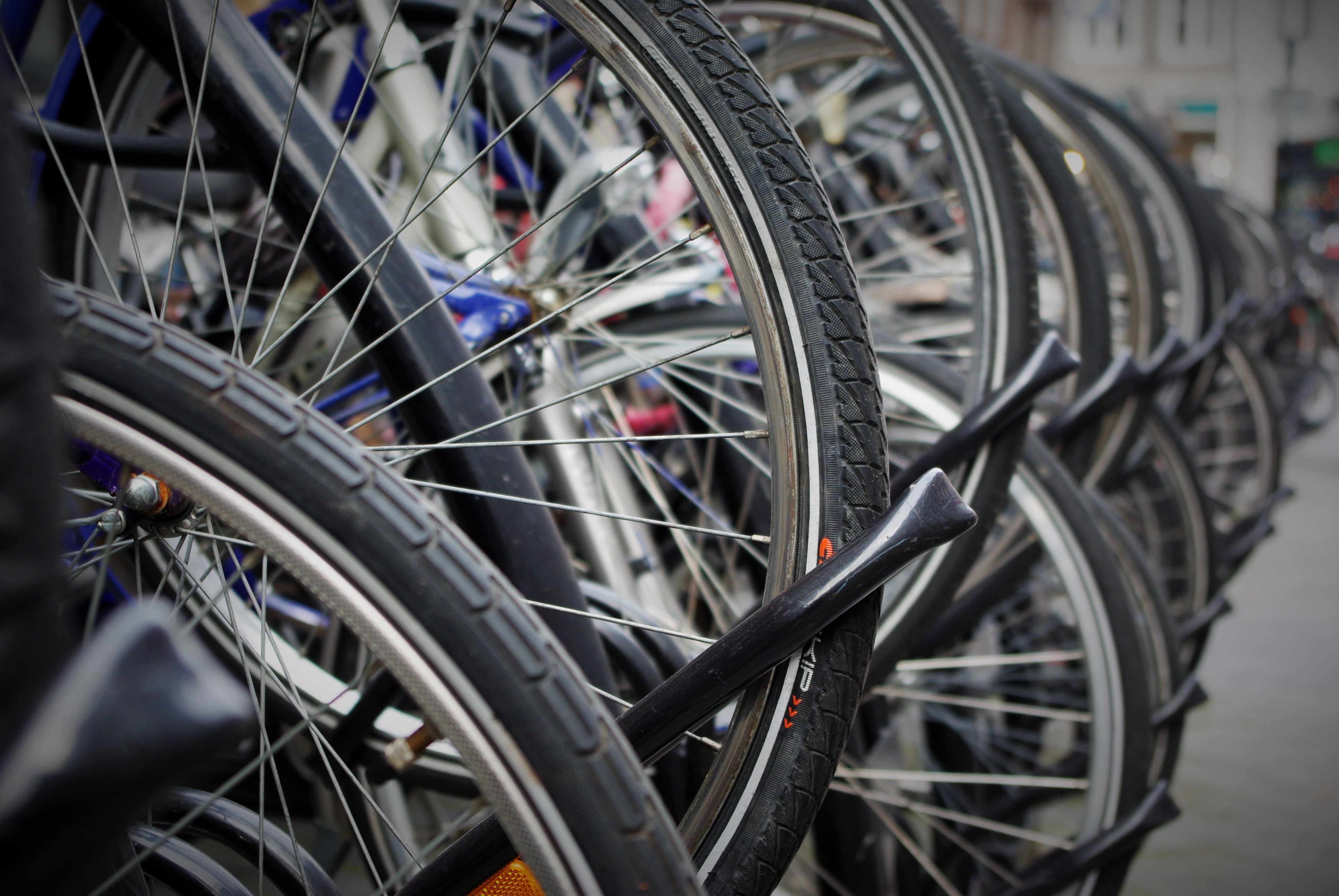 mode of transportation, no people, outdoors, group, hose, black color, bicycle shop, profile, park, parking lot, spoke, bicycle tires, road, pile, bicycle rack, HD Wallpaper