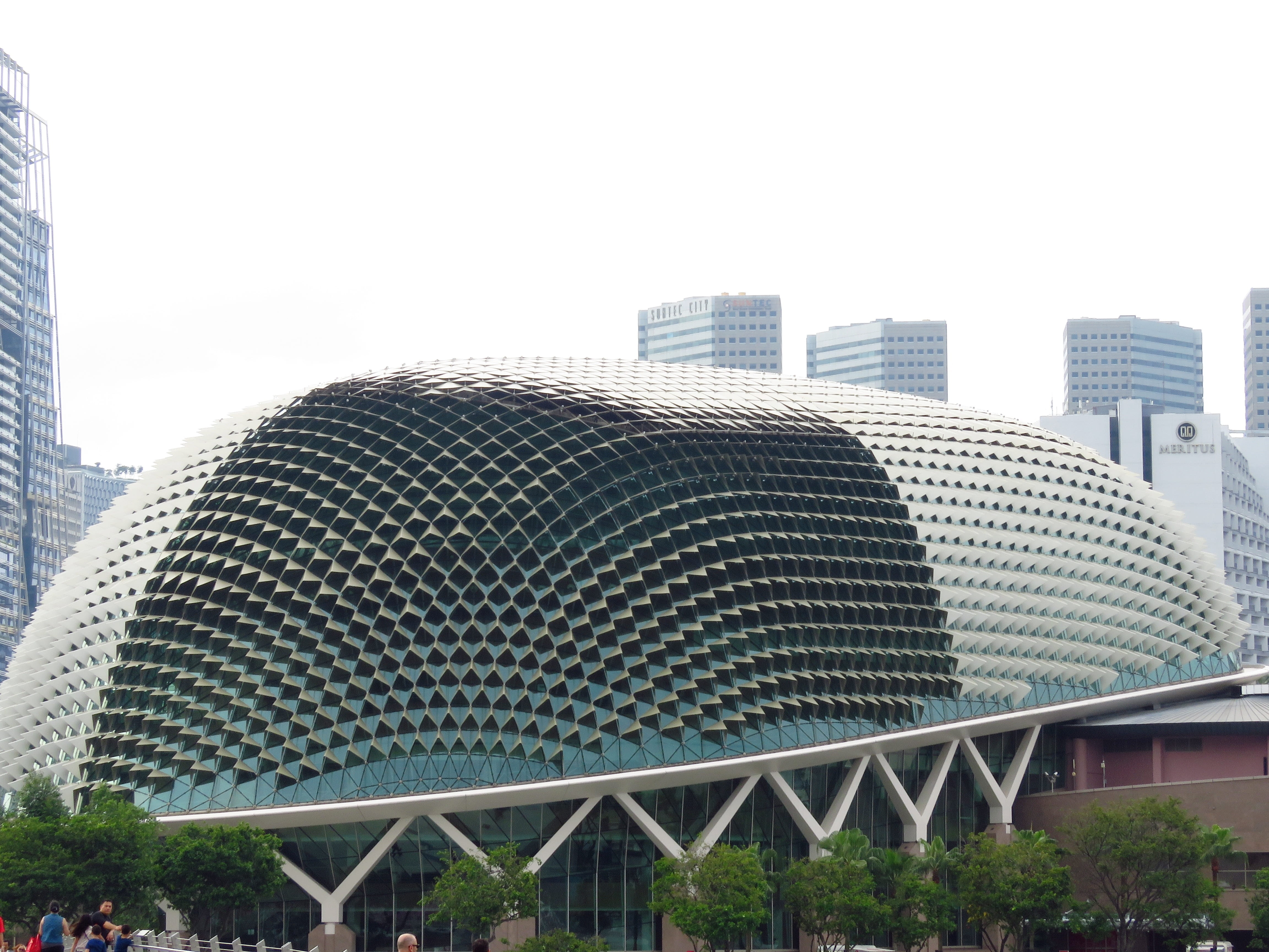 raffles place, building exterior, City Hall, tower, day, no people, district, nature, office building exterior, built structure, metropolis, skyline, copy space, HD Wallpaper
