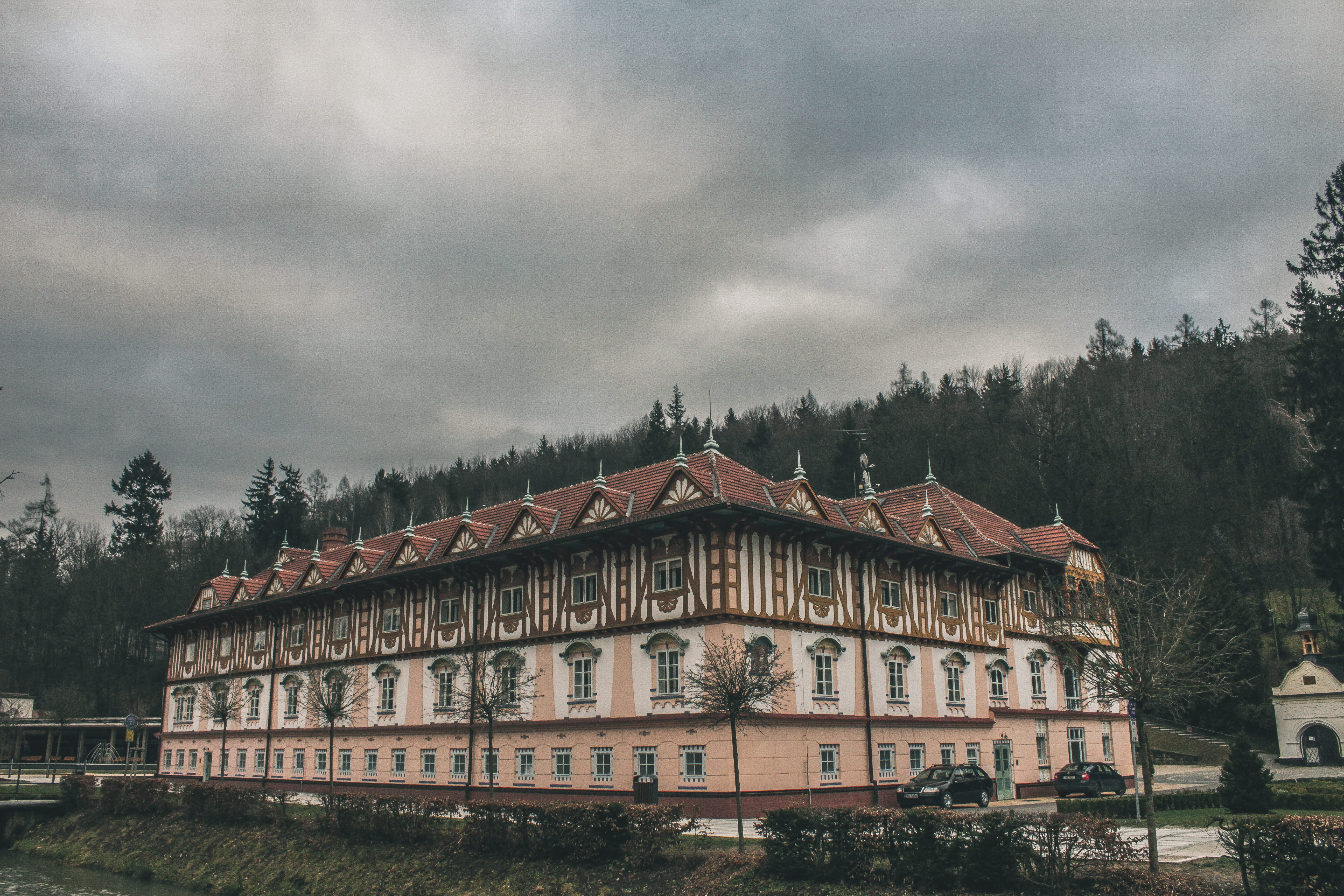 built structure, art nouveau, trees, building exterior, 5K, plant, art, city, residential district, travel destinations, land, sky, hotel, clouds, monument, HD Wallpaper