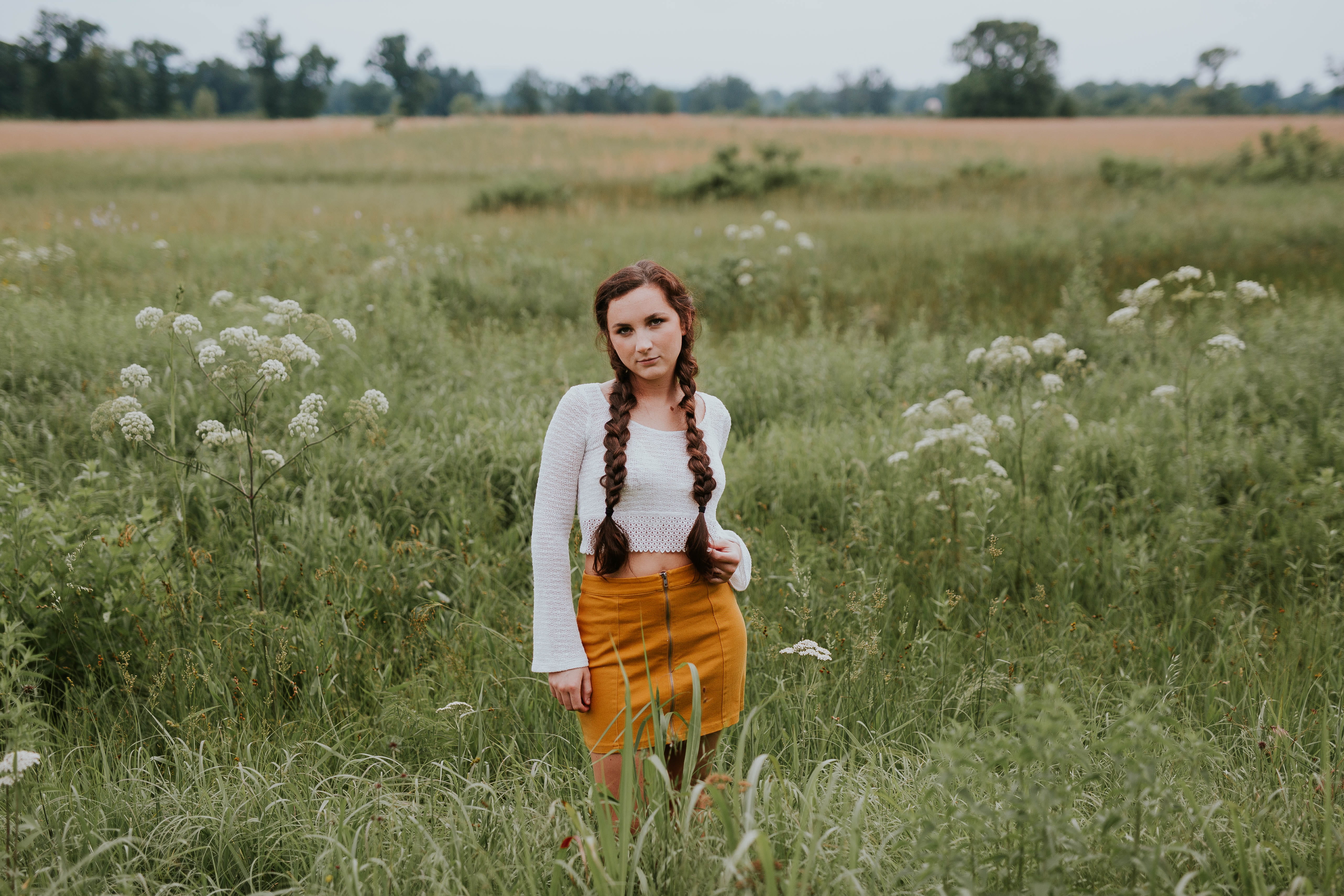 smiling, nature, hairstyle, one Person, lifestyles, sleeve, plant, hair, green, looking at camera, people, green field, caucasian Ethnicity, mini, white, HD Wallpaper
