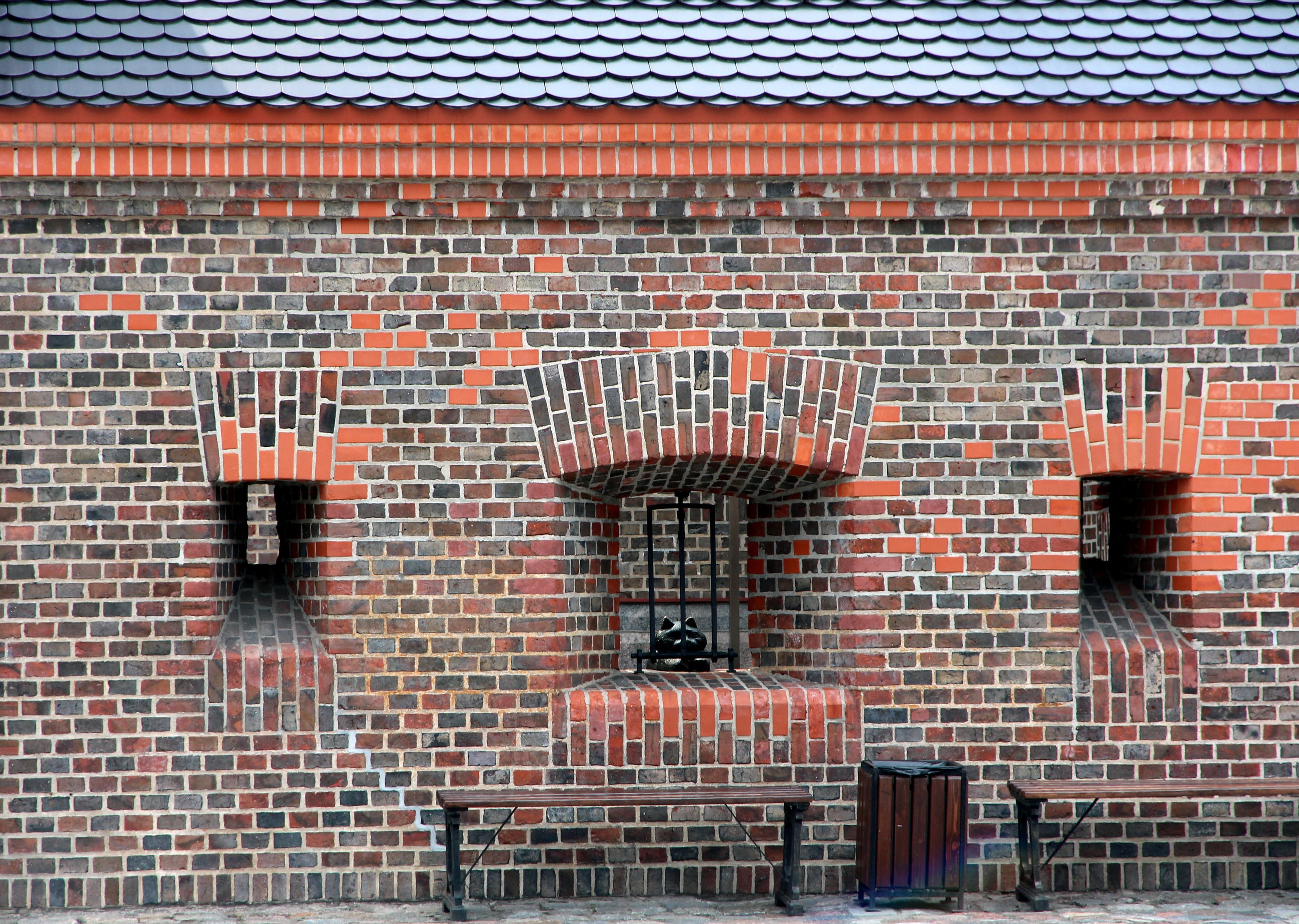 wall, building, security, built structure, outdoors, day, red, brickwork, residential district, wall house, no people, metal, roof tile, 2K, protection, HD Wallpaper