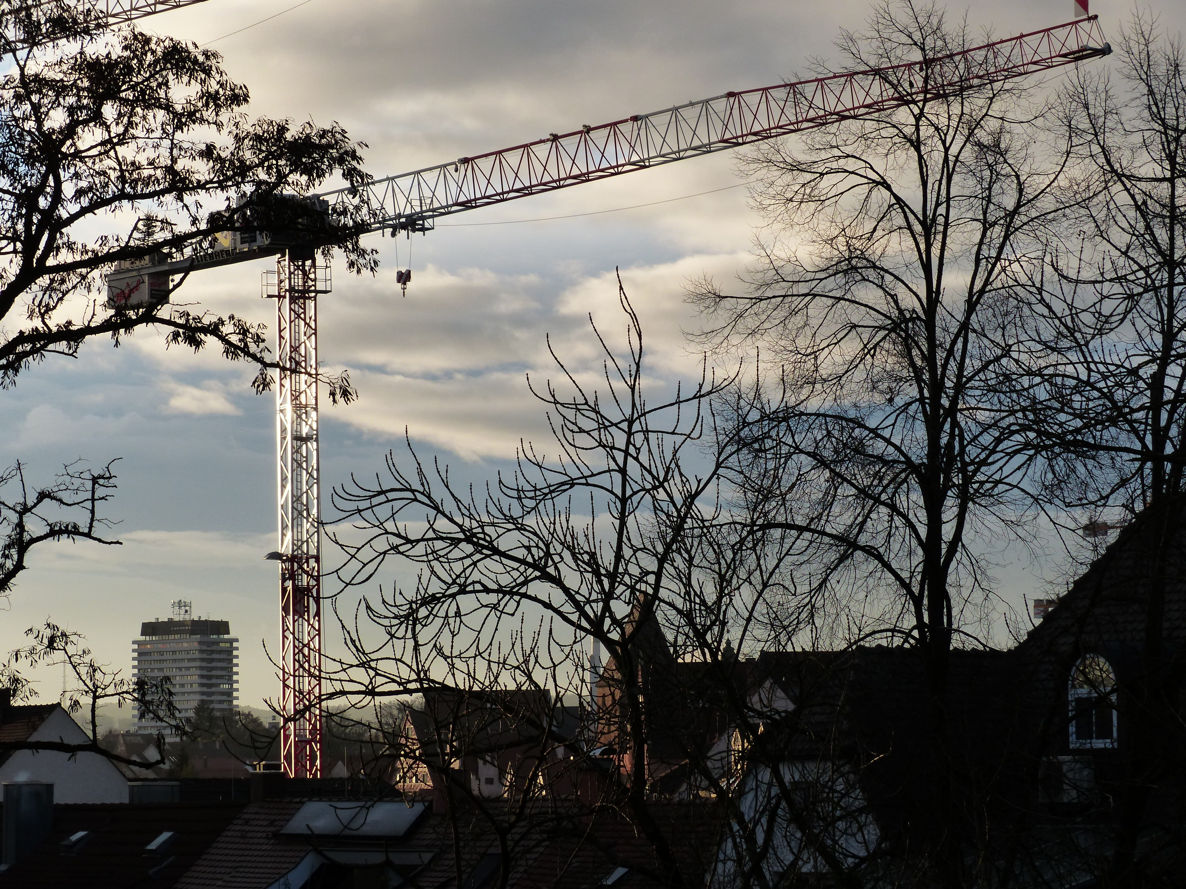 cloud - sky, power supply, electricity, city, cable, Boom, no people, ulm, silhouette, construction Industry, sunset, architecture, urban Scene, build, HD Wallpaper