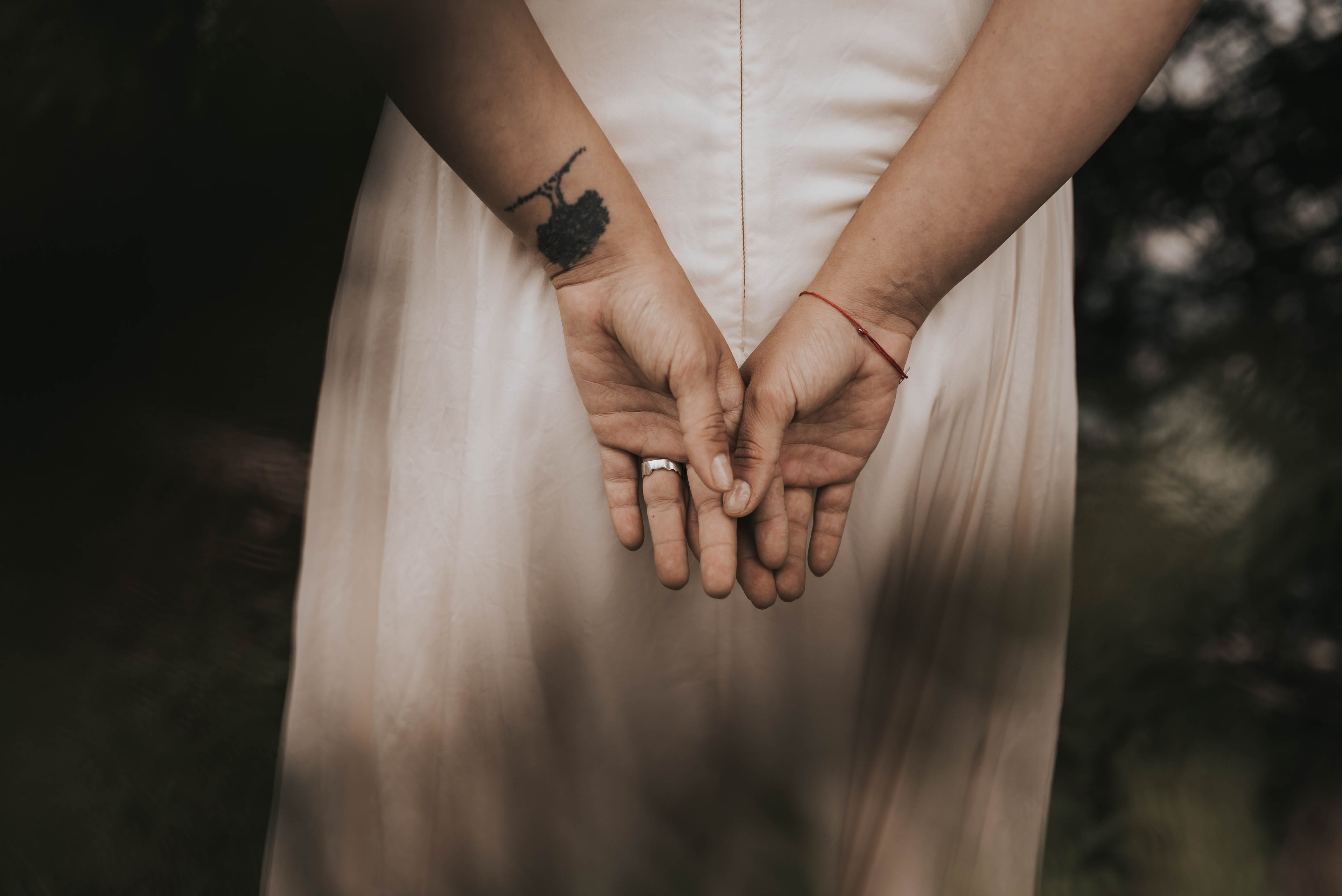 4K, flight, close-up, human hand, colored, flooring, ring, adult, holding hands, aircraft, horse, handrail, hand, real people, vehicle, standing, human, HD Wallpaper