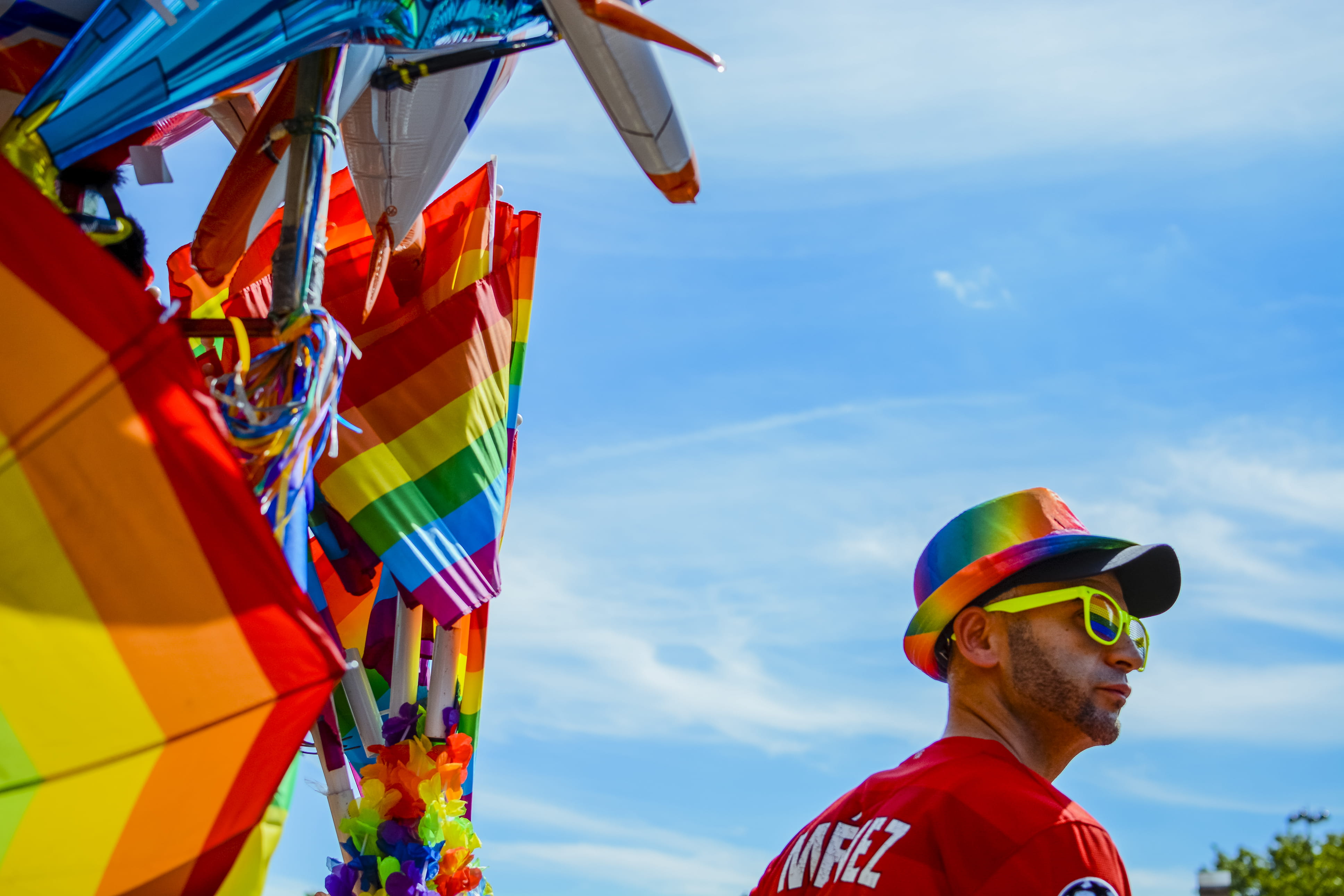 accessories, festival, kite, hat, france, clothing, apparel, human, outdoors, toy, portrait, cloud - sky, one person, crowd, men, focus on foreground, real people, HD Wallpaper