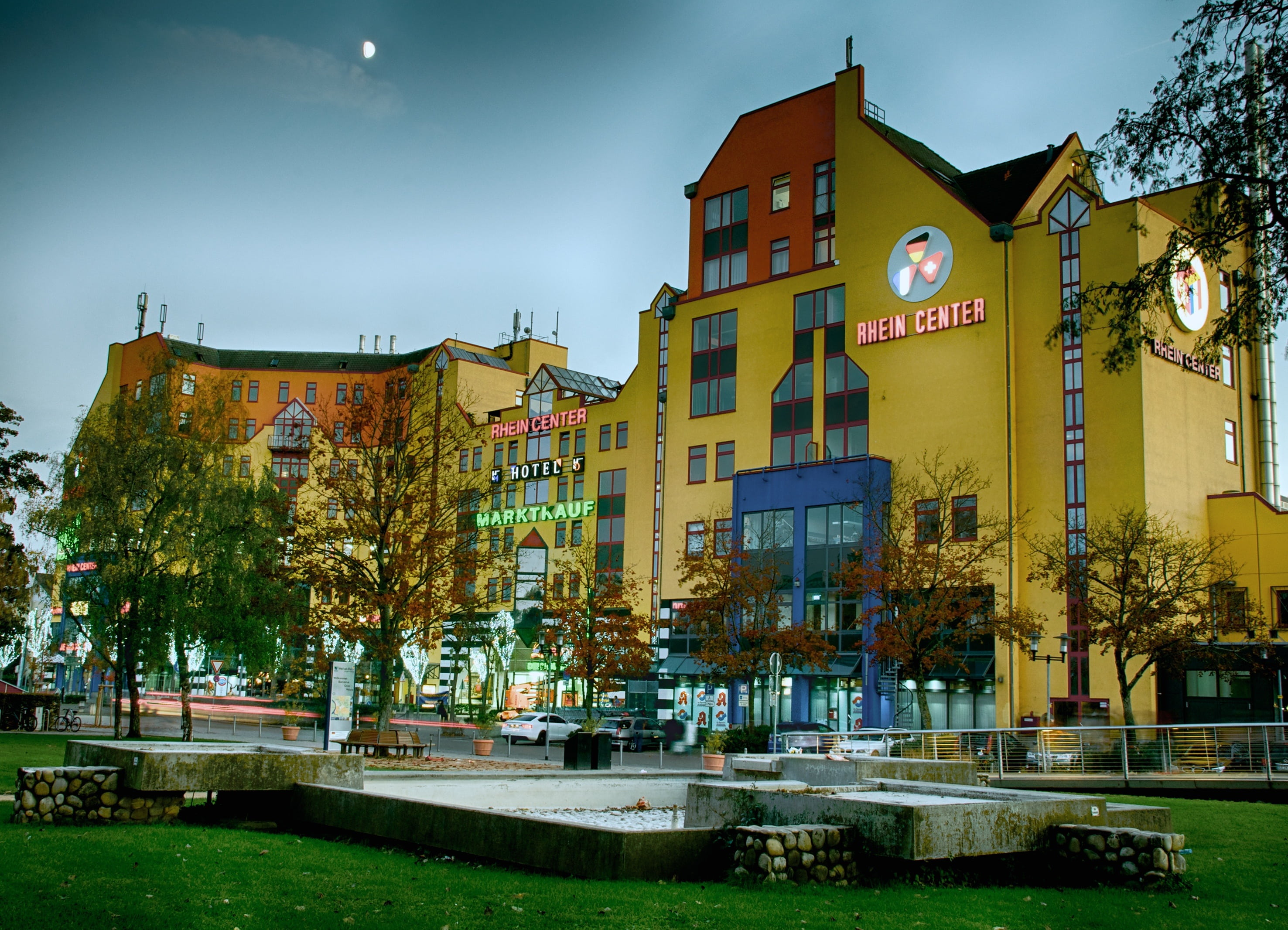 waterfront, residential district, color, 2K, house, street, sky, transportation, plant, day, built structure, twilight, water, no people, city, weil am rhein, HD Wallpaper