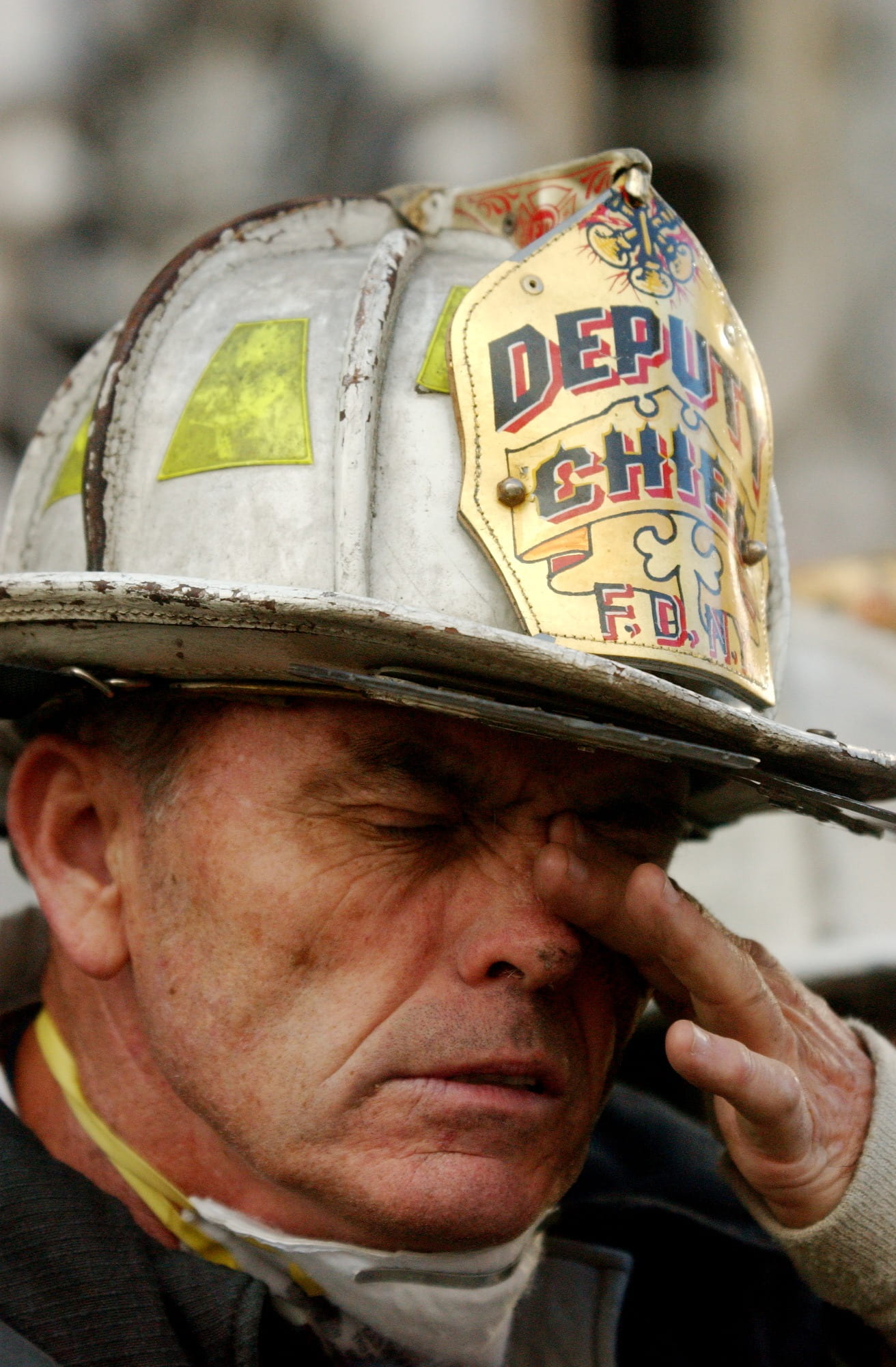contemplation, headshot, portrait, 11 september 2001, body part, taking, fire, government, focus on foreground, human face, adult, macro, men, fireman, Phone HD Wallpaper