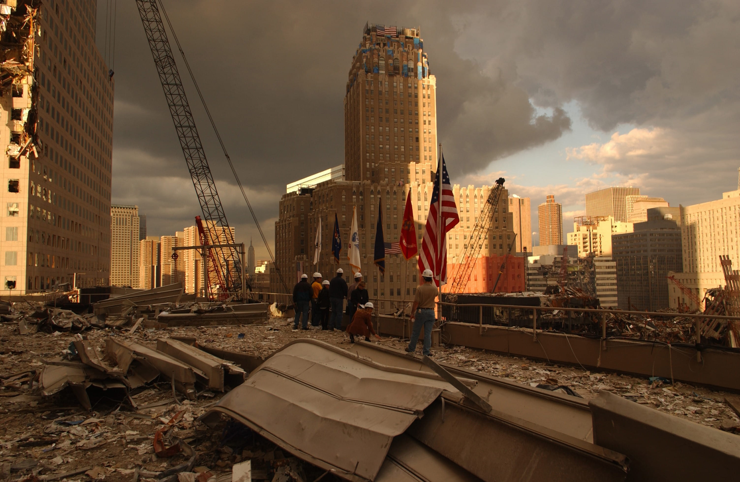 2001, outdoors, new york, ny, near, sky, office building exterior, day, nyc, building, flag, real people, clean up, ground zero, architecture, debris, terrorism, HD Wallpaper