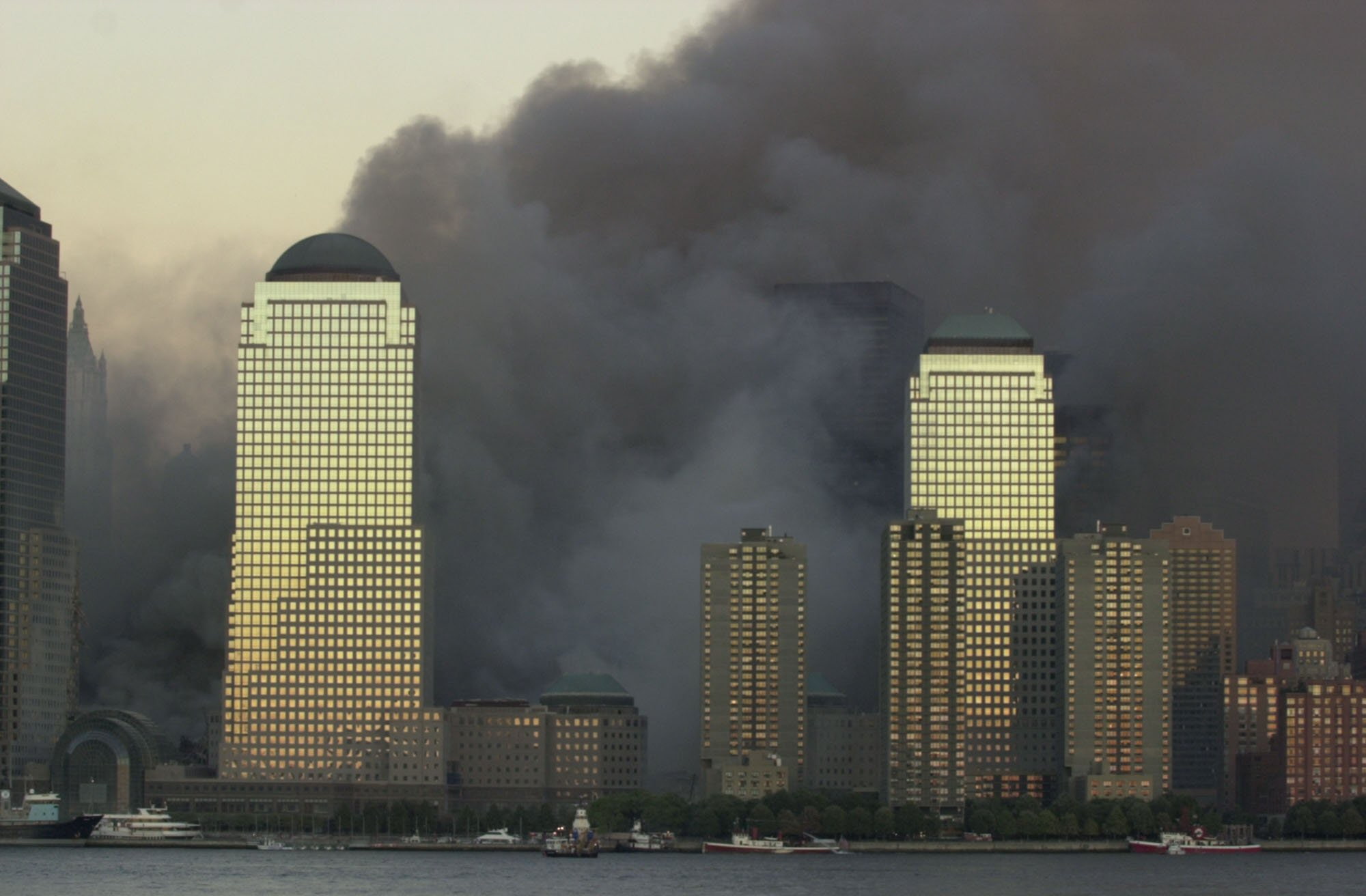 wtc, attack, building, america, trade, world, usa, apacolyptic, skyscraper, sad, terrorist, city, 1080P, york, disaster, center, cities, HD Wallpaper