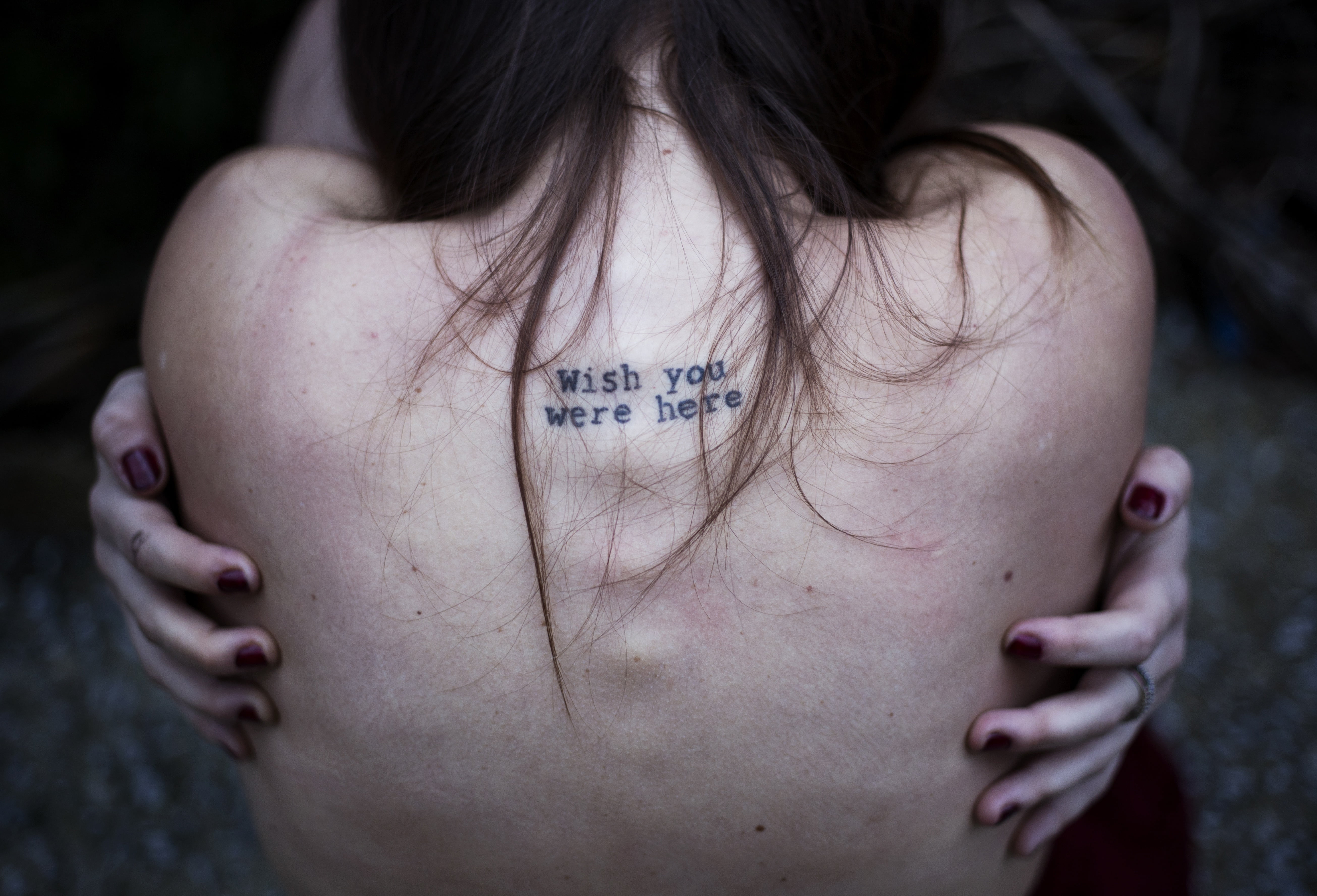 Wish you were here, tattoo, Greta Larosa, back, the inscription, curls, 5K, HD Wallpaper