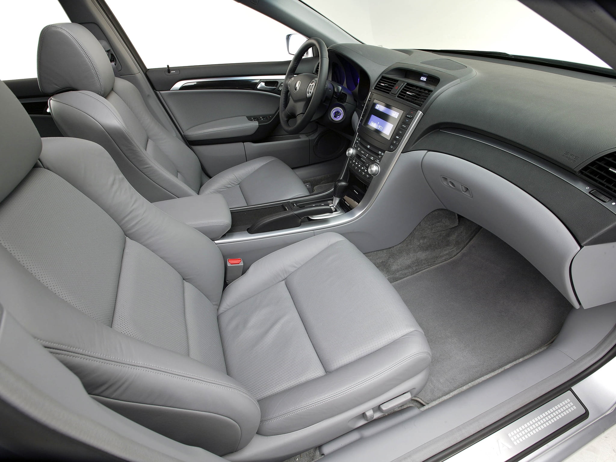 interior, leather, new, wealth, luxury, motor vehicle, glass - material, land Vehicle, mode of transportation, 2004, transportation, salon, day, car interior, HD Wallpaper