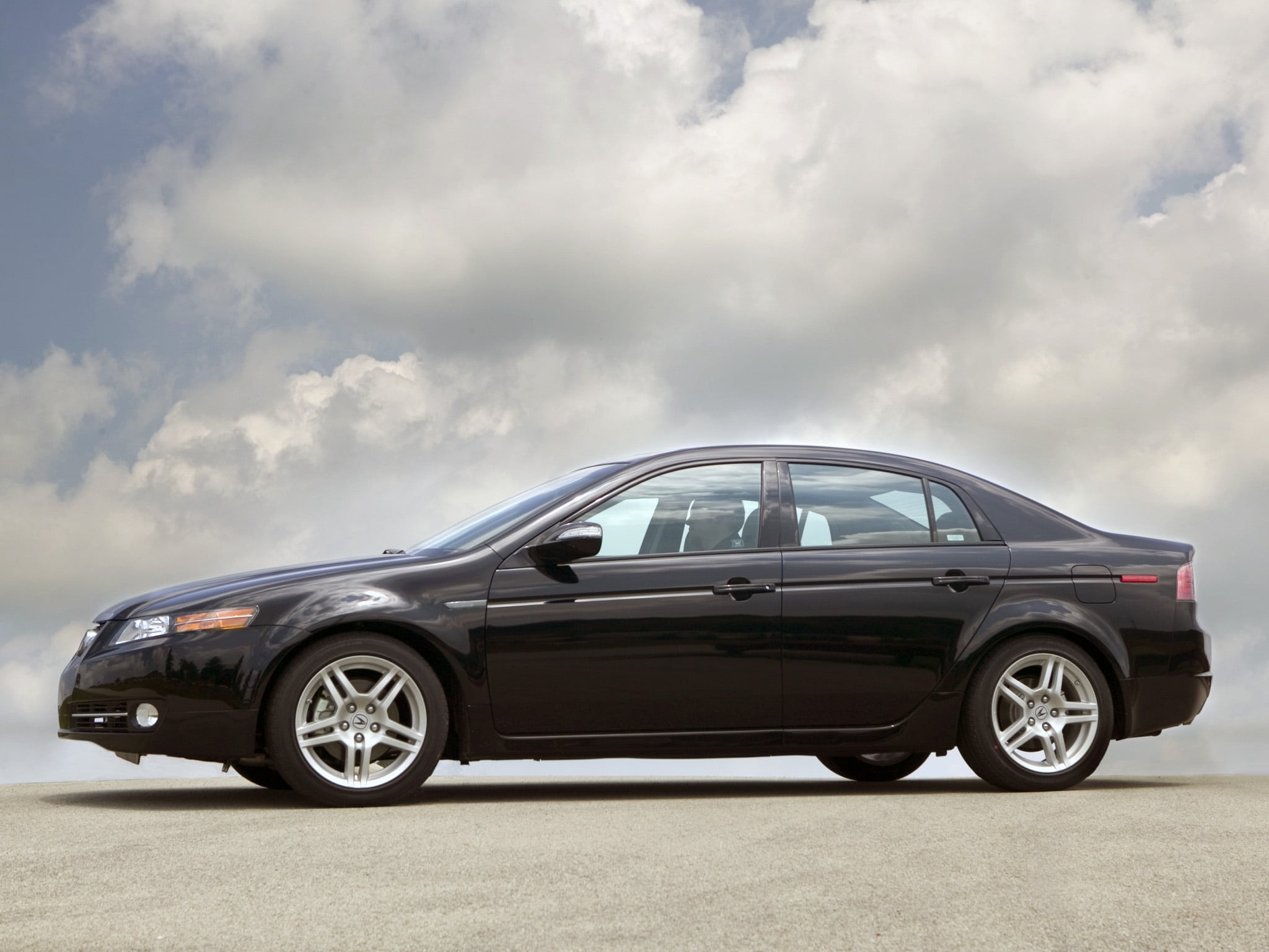 speed, 2007, motion, editorial, front View, copy space, motor Vehicle, safety, black, elegance, engine, day, shiny, cloud - sky, transportation, modern, HD Wallpaper