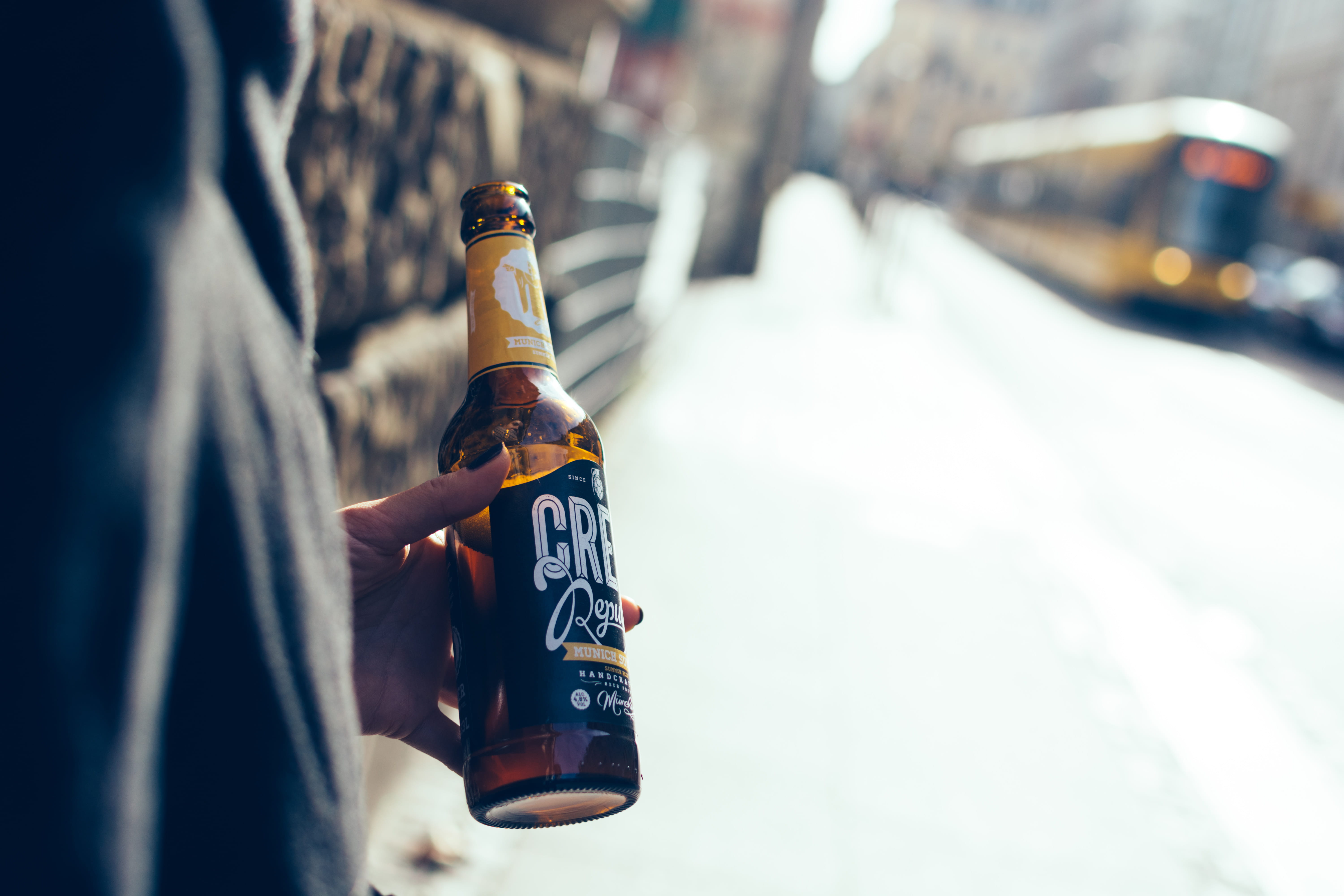 outside, summer, cold - Temperature, safety, winter, craft beer, men, architecture, human body part, human limb, outdoors, mode of transportation, beer - Alcohol, HD Wallpaper
