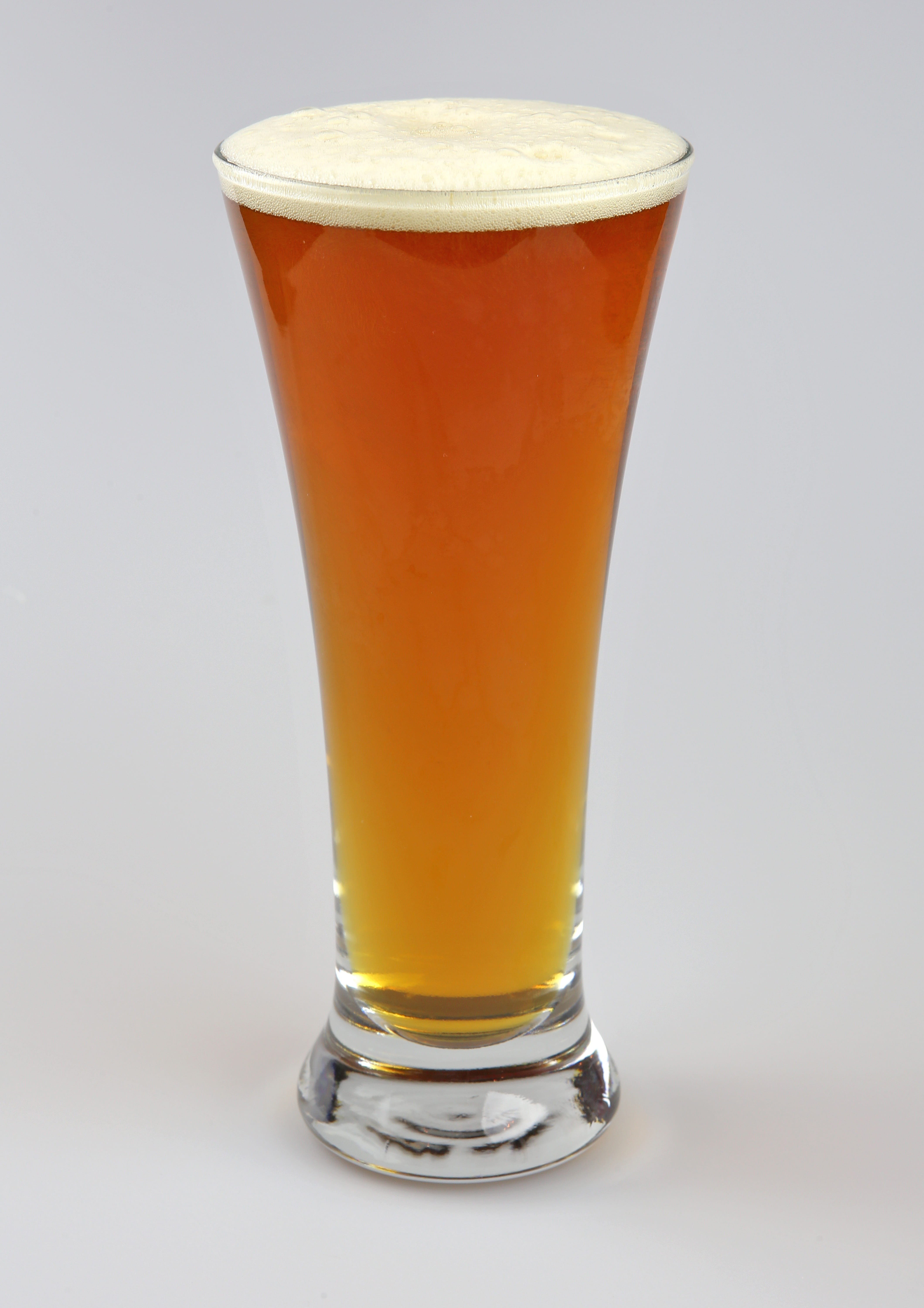 frothy drink, clear, glass, beer glass, drink, orange color, Beer, no people, studio shot, lager, household equipment, food and drink, cut out, still life, Phone HD Wallpaper