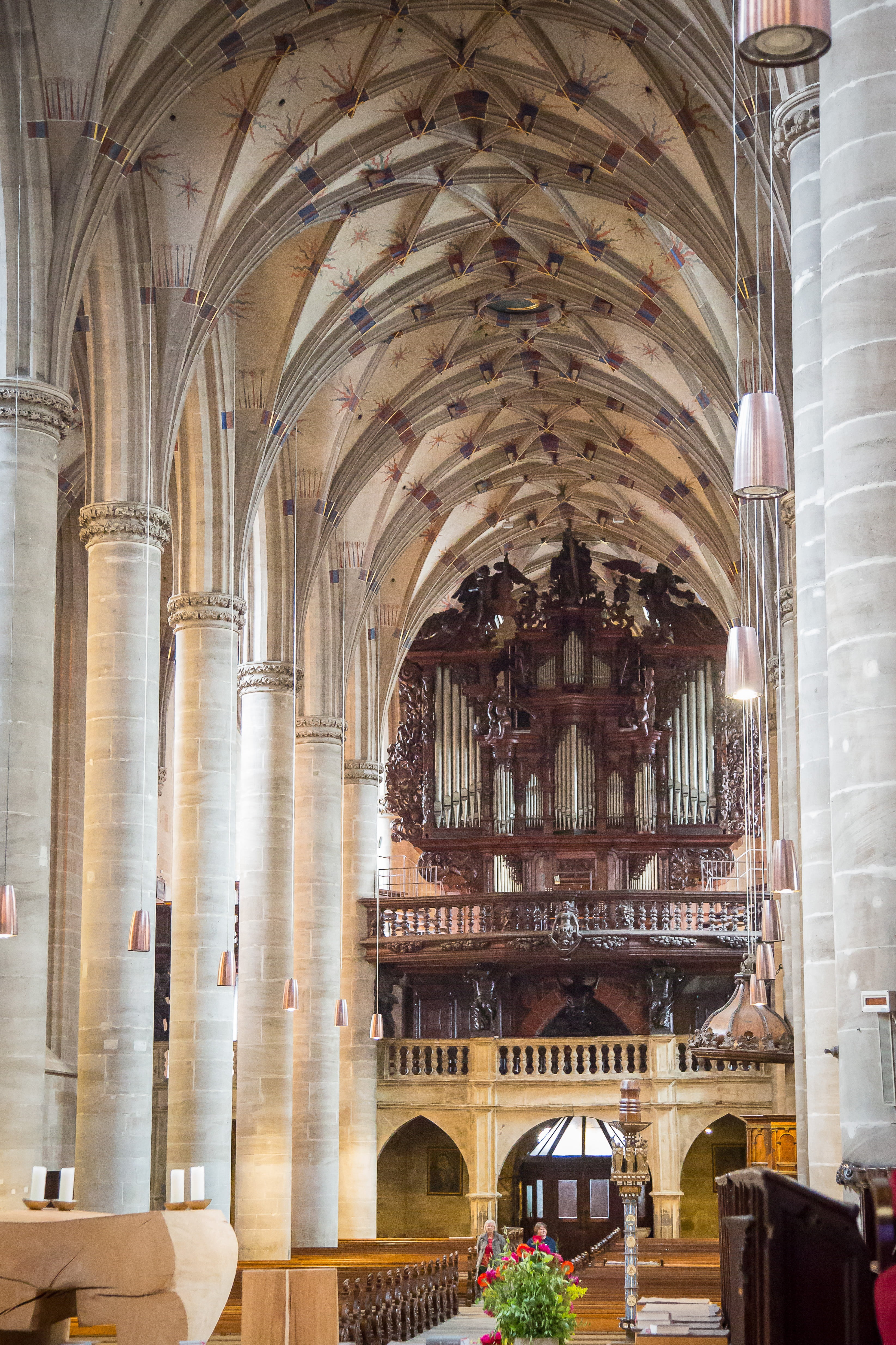 indoors, pipe organ, architectural column, spirituality, the past, gothic, münster, arched, organ, history, swabian gmünd, architecture, day, church, christianity, Phone HD Wallpaper