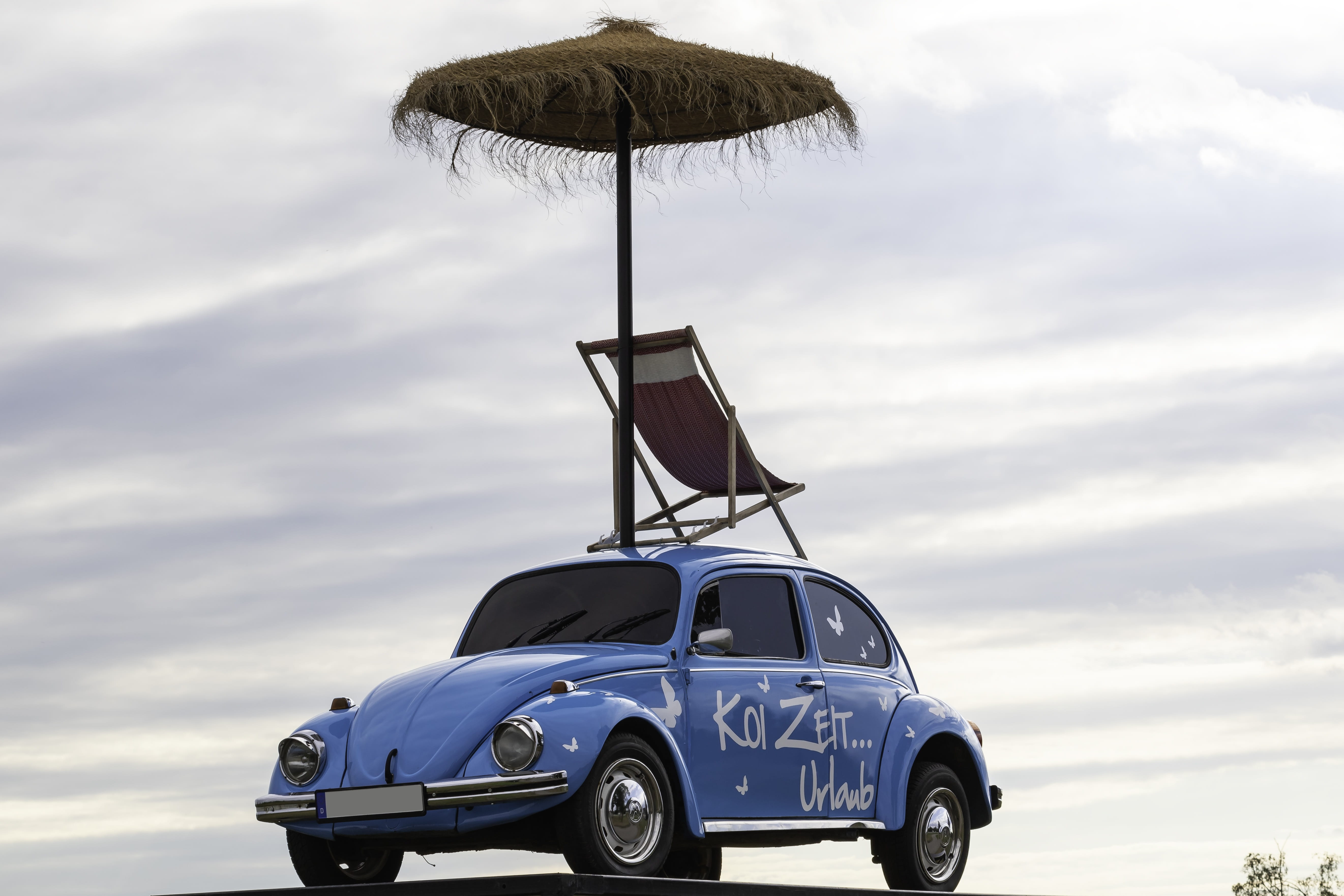 nature, holidays, mode of transportation, no people, protection, vw, sky, safety, vacations, cloud - sky, umbrella, stationary, swabia, car, 5K, transportation, HD Wallpaper
