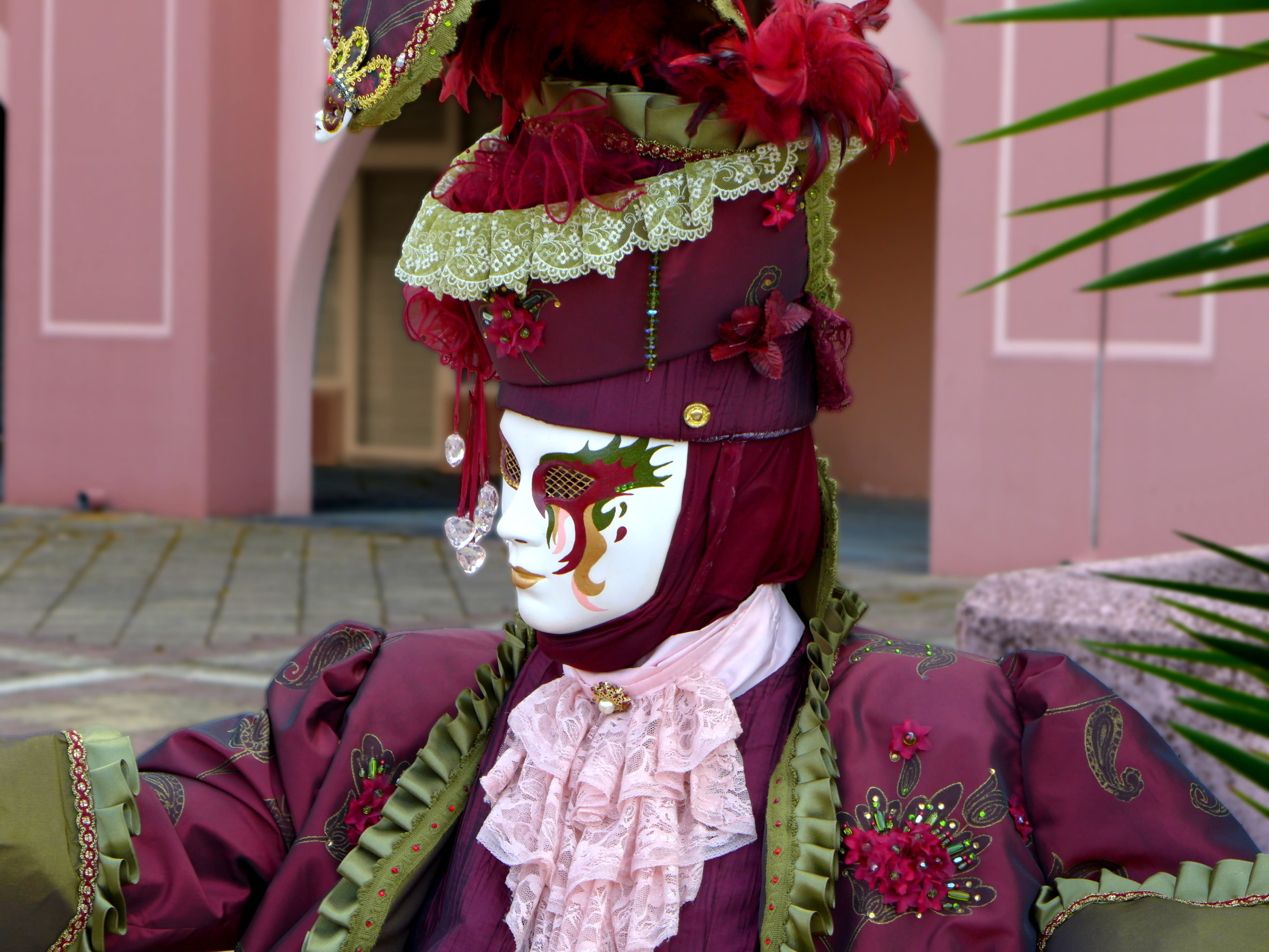 women, venice - Italy, lifestyles, people, mask - Disguise, Carnival, festival, costume, traditional Clothing, creativity, tradition, event, one woman only, HD Wallpaper
