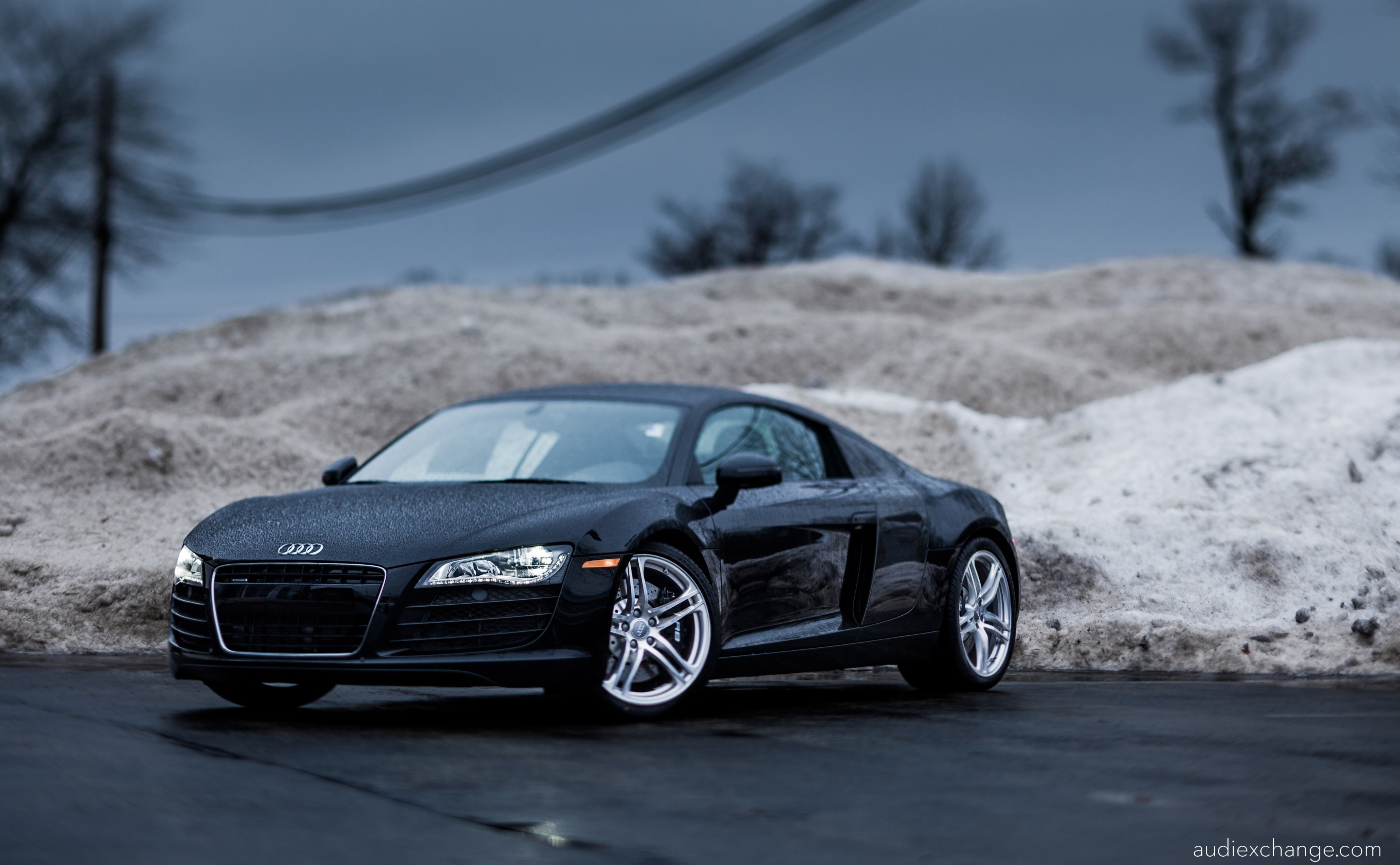 Black, blue, land vehicle, audi exchange, outdoors, Coupe, Chicago, 4.2, transportation, focus on foreground, illinois, selective focus, v8, highland park, HD Wallpaper
