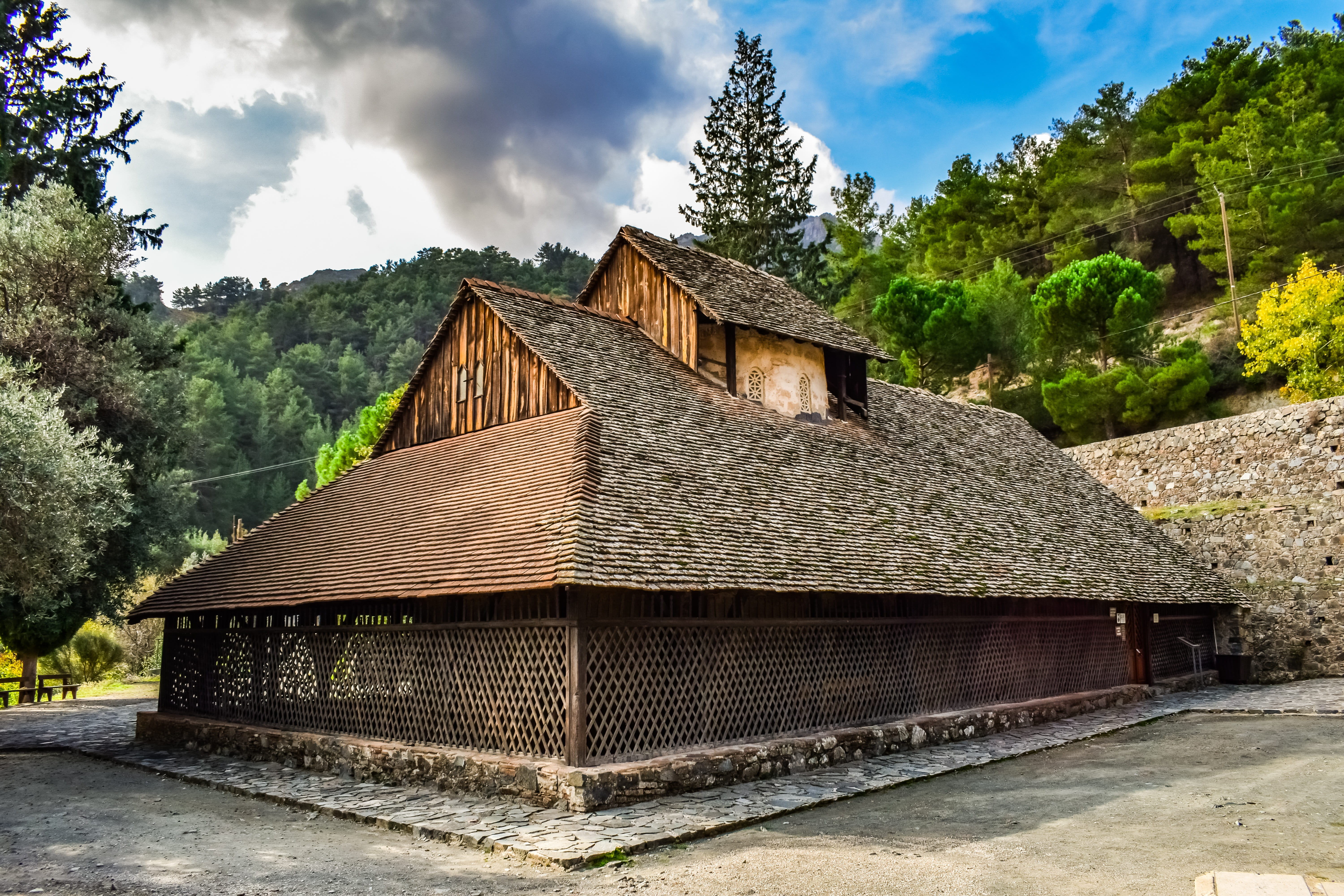 hut, church, built structure, outdoors, travel destinations, 12th century, unesco world heritage monument, building exterior, no people, byzantine, plant, HD Wallpaper