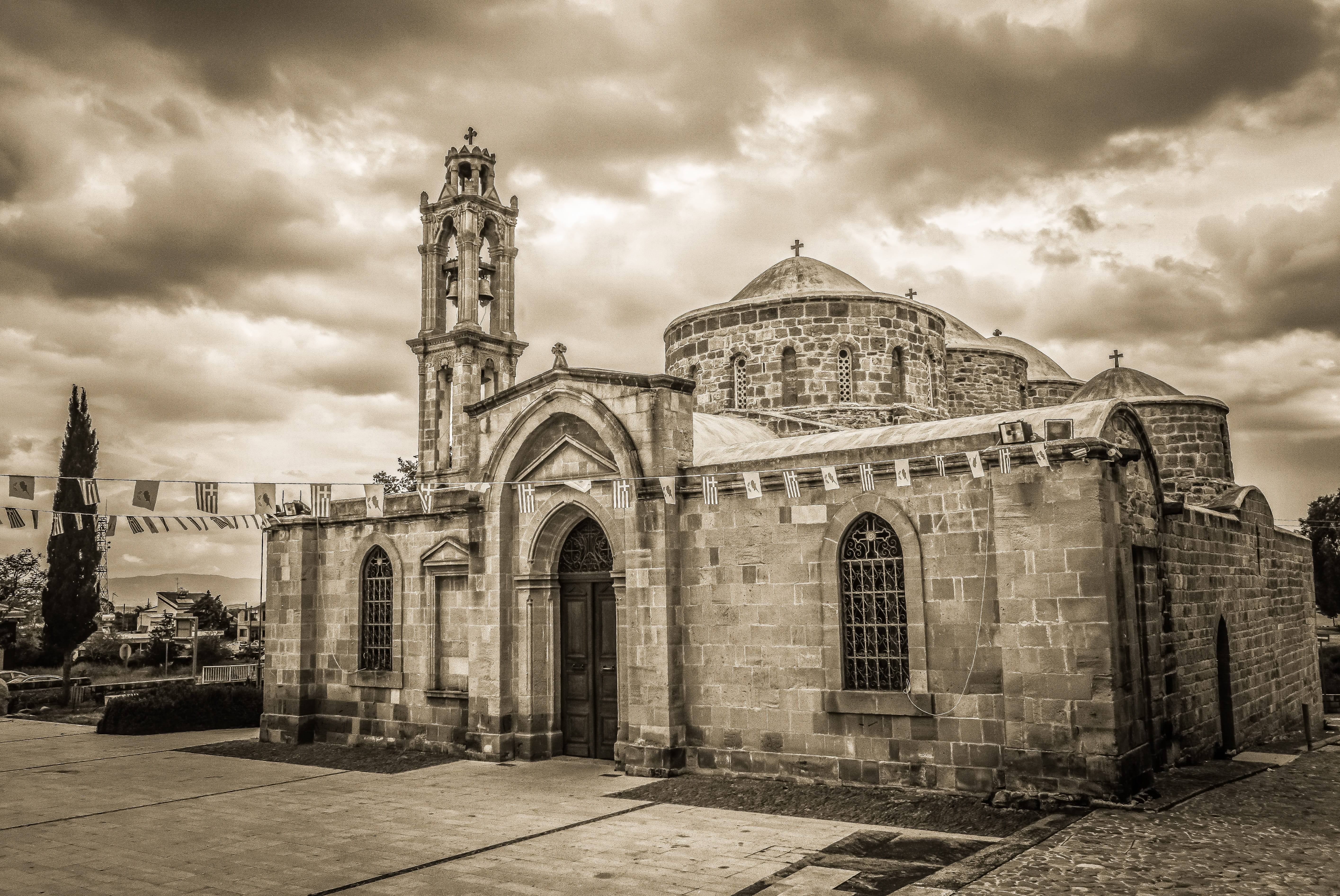 built structure, 11th century, day, building exterior, osios varnavas ilarion, the past, religion, outdoors, byzantine, courtyard, peristerona, cyprus, HD Wallpaper