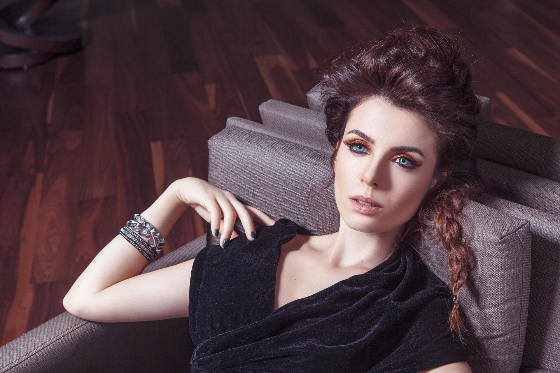 Braid, Başak Parlak, Actress, Actresses, Blue Eyes, Turkish, Brunette, 1080P, HD Wallpaper