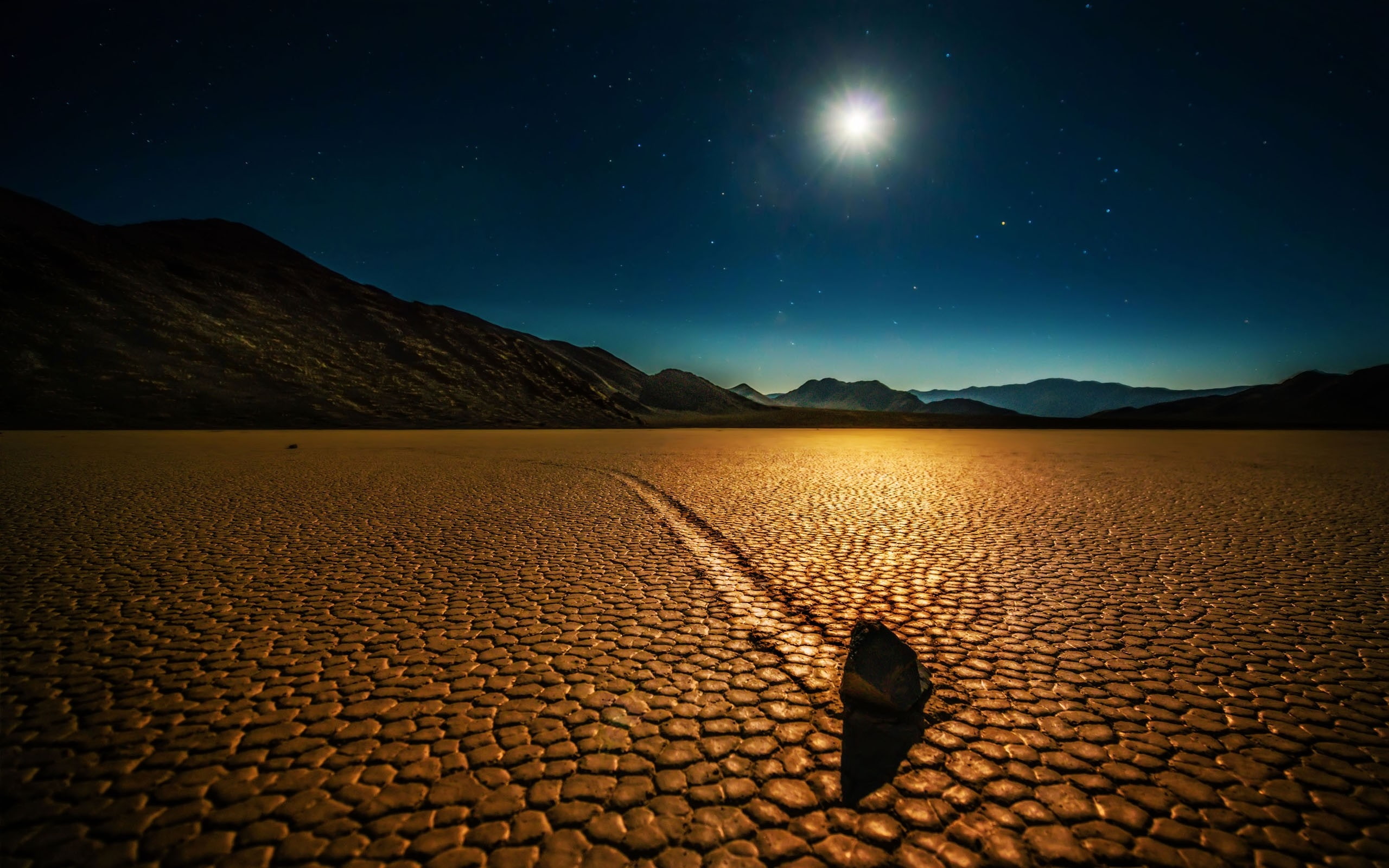 valley, deserts, 2K, art, death, pictorial, rocks, sun, Landscapes, hd, mysterious, Fields, nature, HD Wallpaper