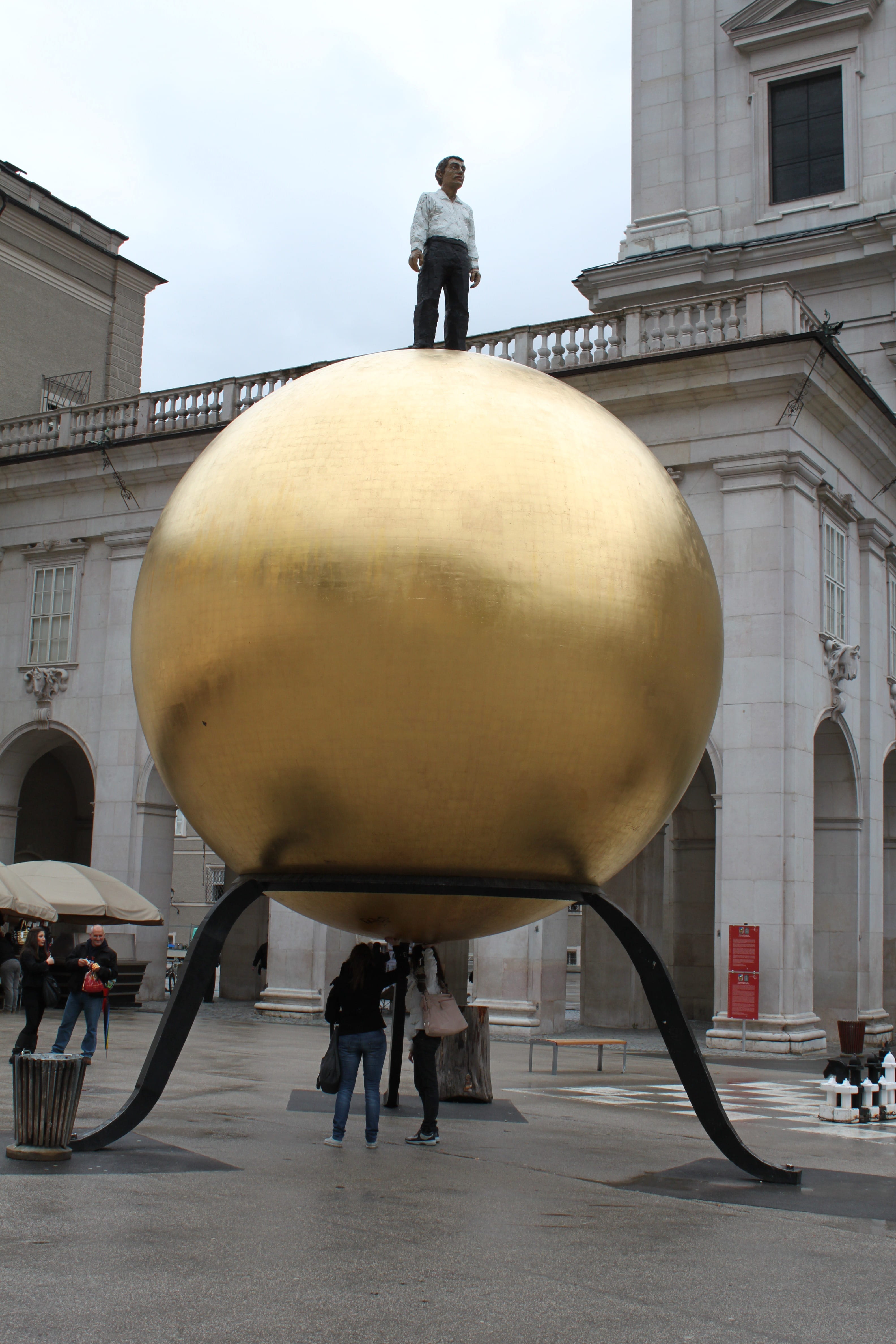 building, walking, shiny, full length, austria, group of people, city, architecture, outdoors, Balls, street, large, people, stand, frame, gold ball, facade, Phone HD Wallpaper