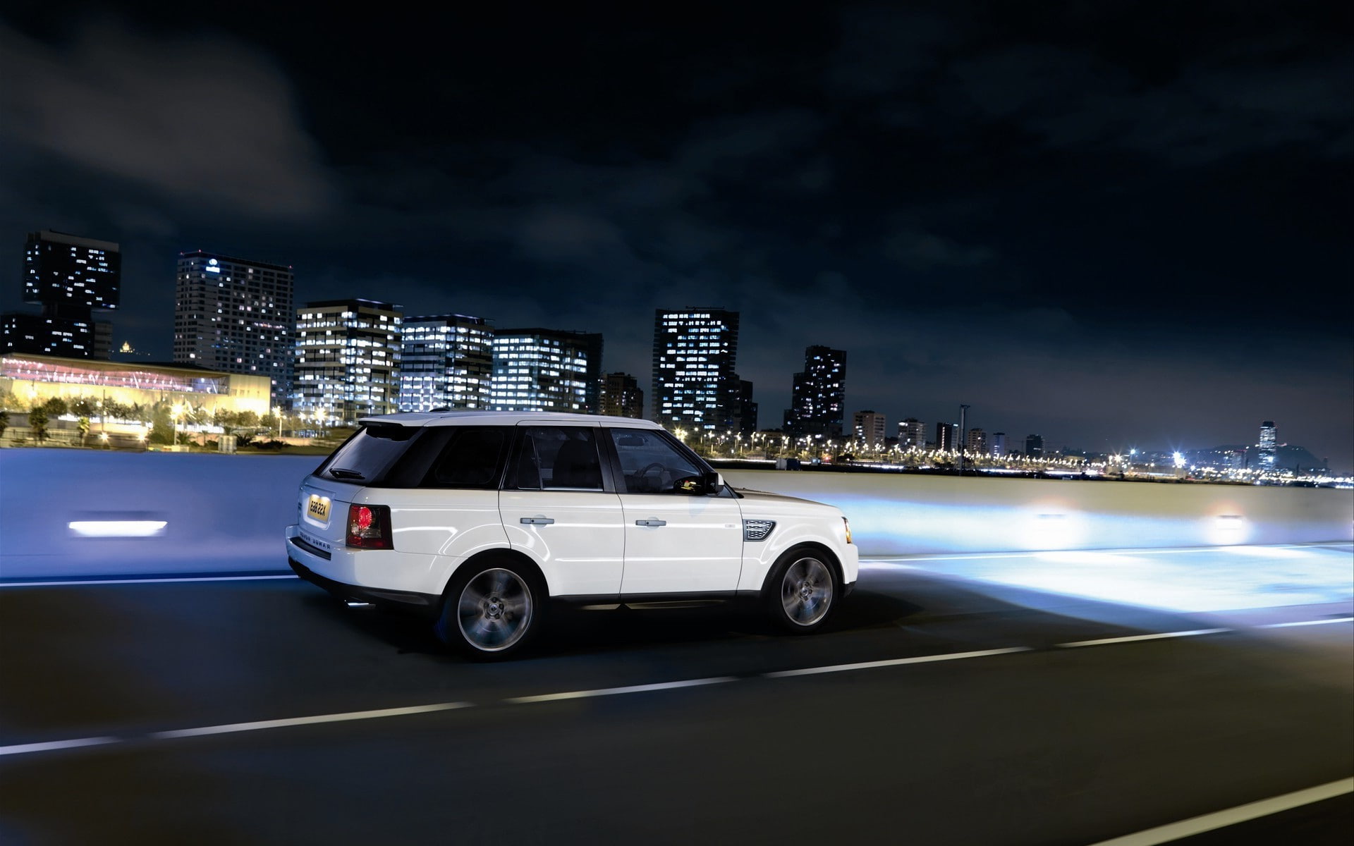 range, rover, night, lights, cars, hd, suv, land, 1080P, white, HD Wallpaper