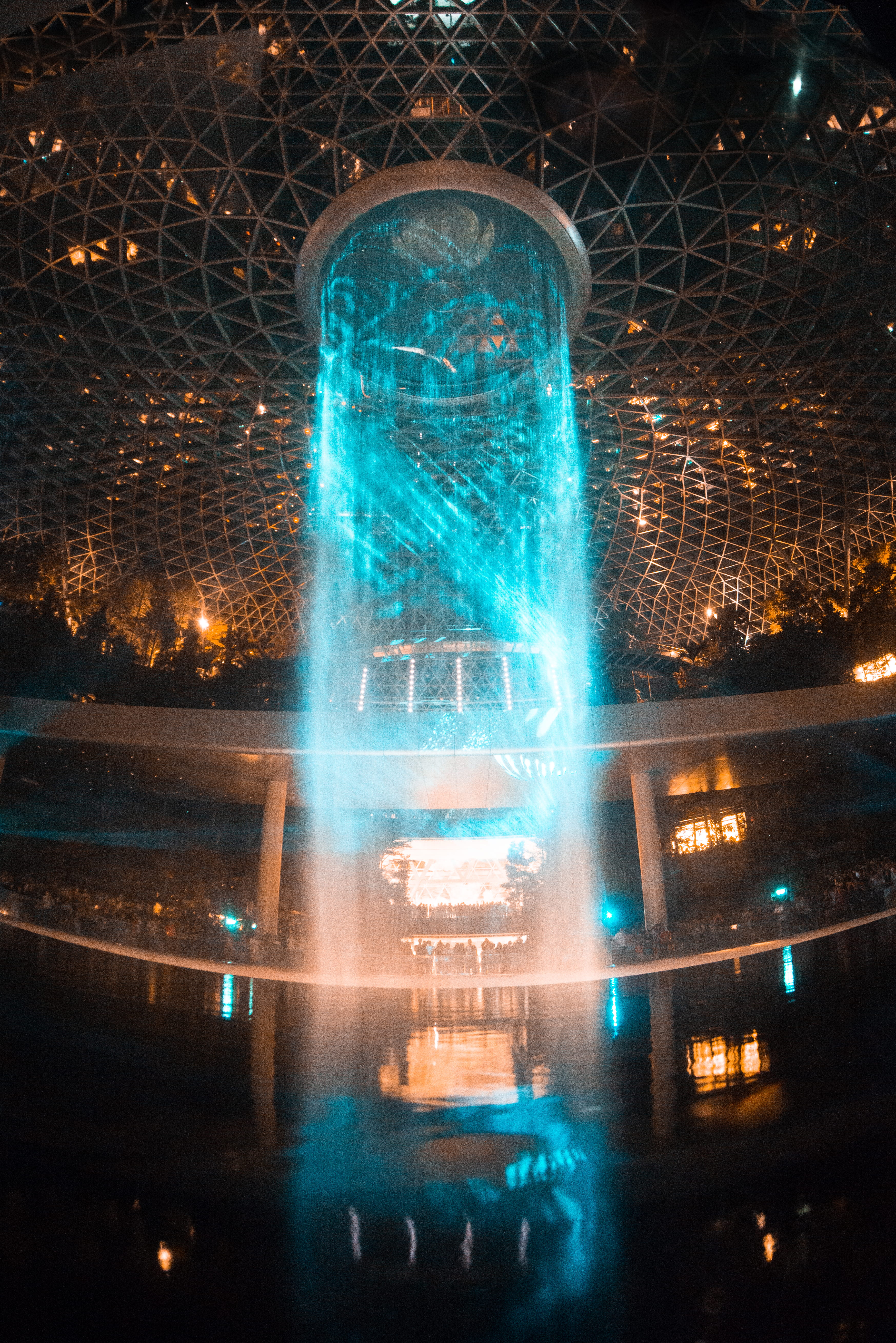 arcade game machine, stage, lighting equipment, technology, travel destinations, drinking fountain, back, christmas, transportation, fountain, no people, Phone HD Wallpaper