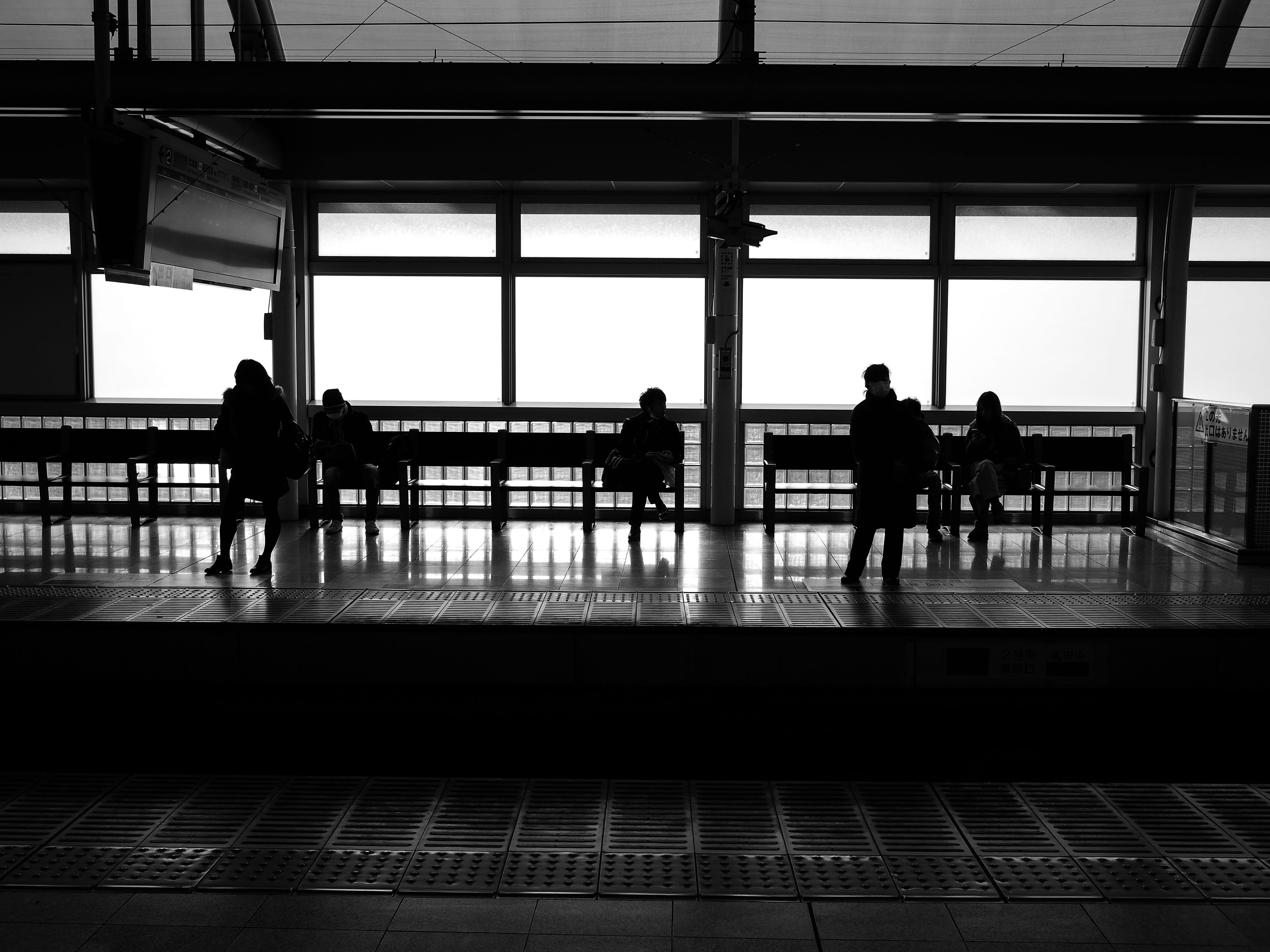 people, tiled floor, japan, city, commute, bw, station, train, subway, railroad, day, waiting, airport, inside, women, wait, indoors, silhouette, man, transportation, HD Wallpaper