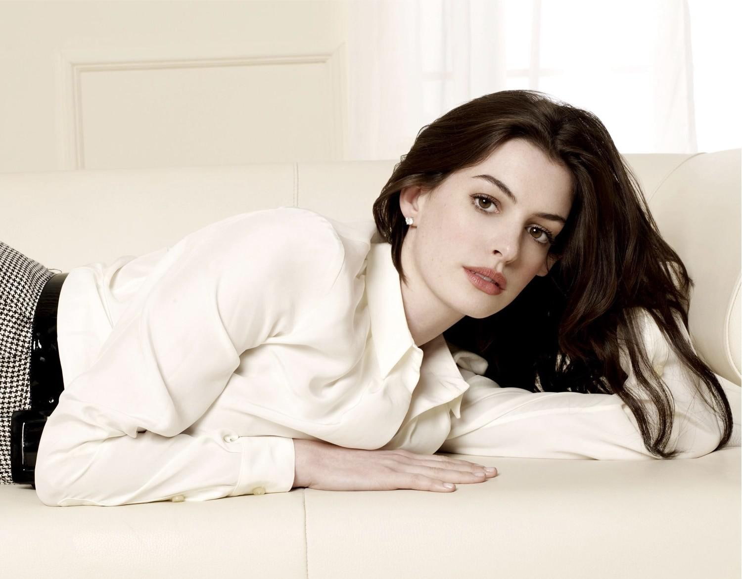 hollywood, anne, sleeve, celebrities, celebrity, anne hathaway, actress, 720P, white, girls, blouse, hathaway, long, hq, movies, HD Wallpaper