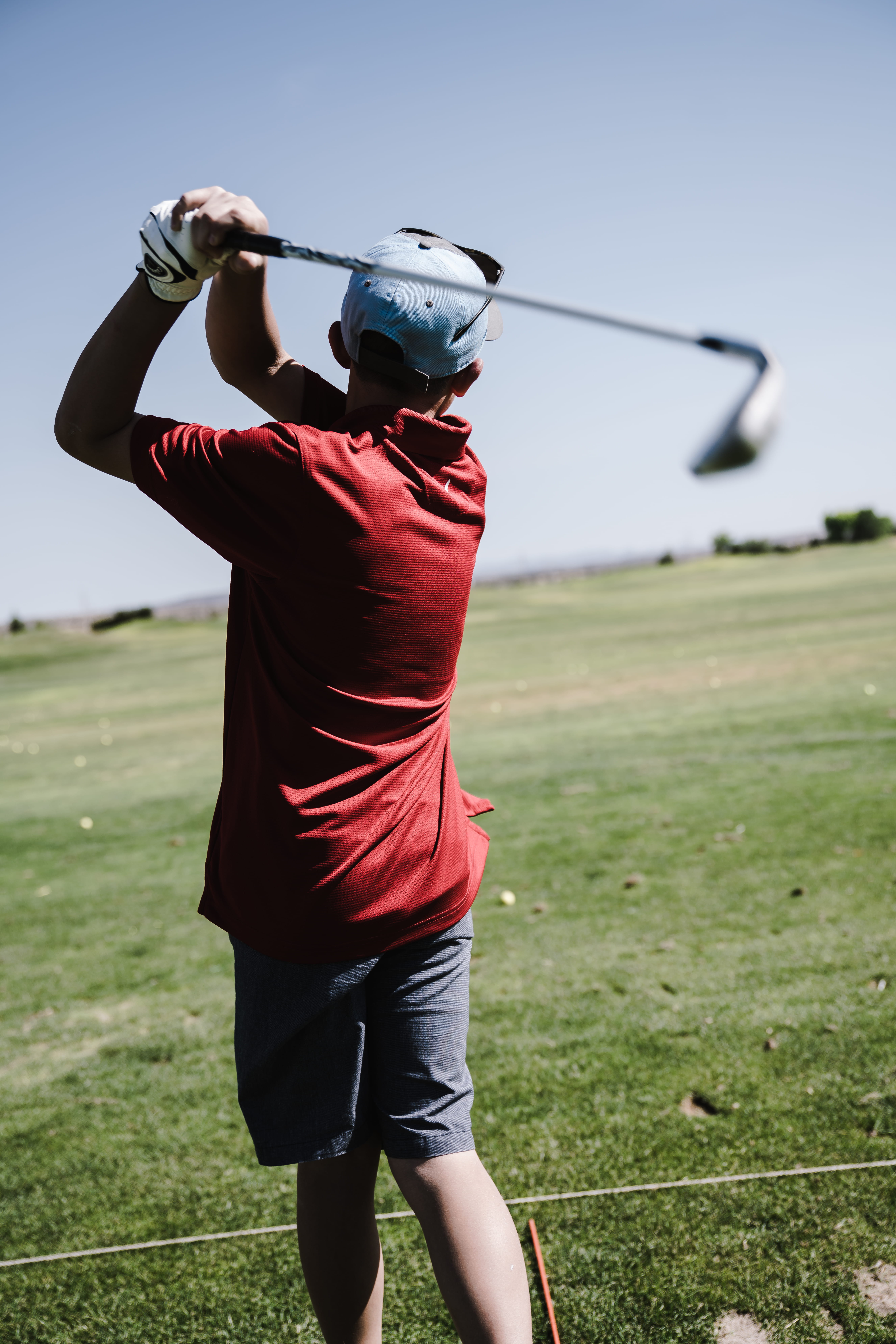 golf course, golf club, land, Fairway, 8K, playing, one person, skill, holding, swinging, taking a shot - sport, golf field, golf, swing, nature, athlete, Phone HD Wallpaper