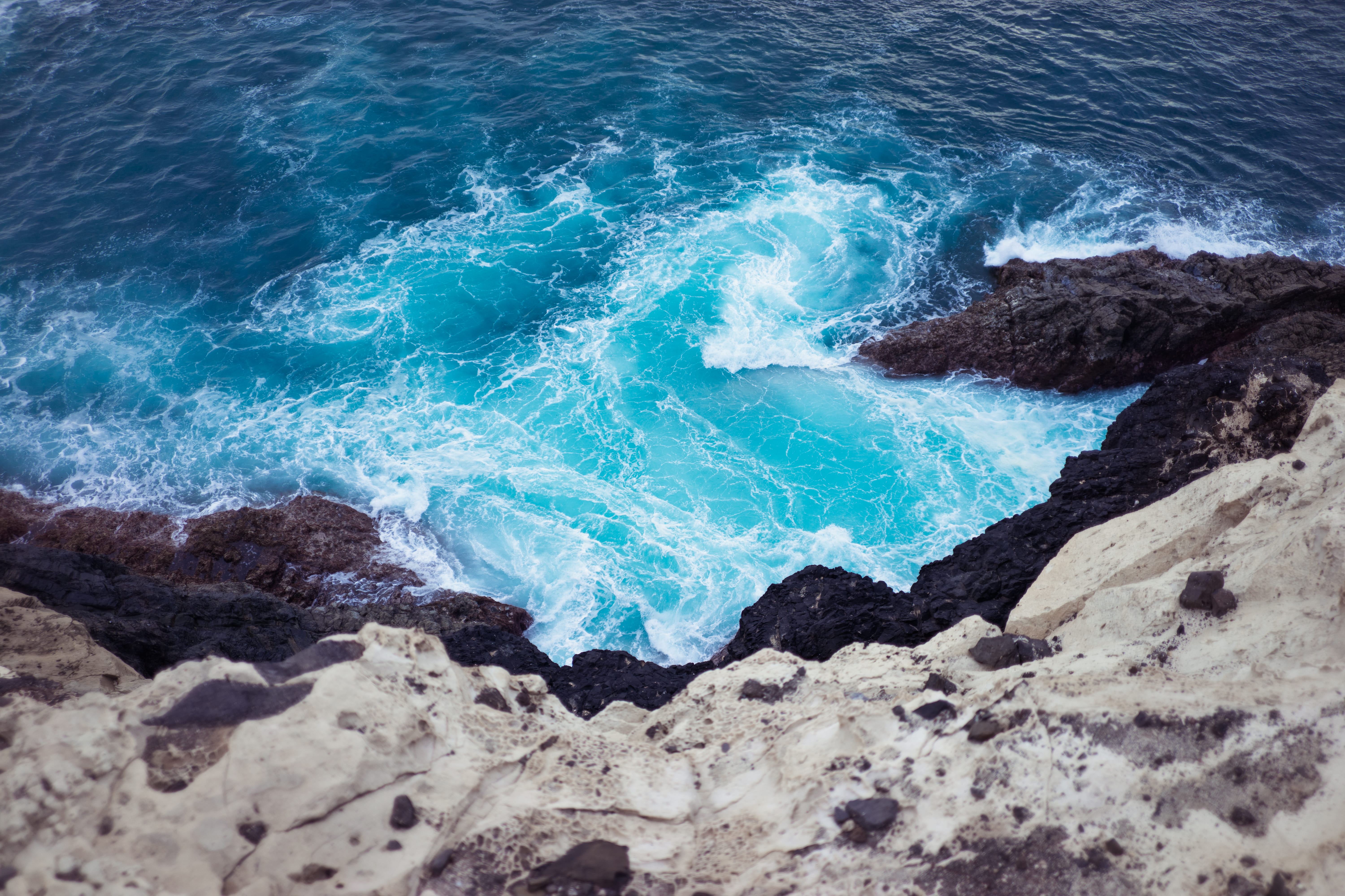 sea, no people, body, mountain, ocean, sport, solid, photo, power in nature, nature, unto, motion, breaking, wave, high angle view, water, outdoors, rock - object, HD Wallpaper