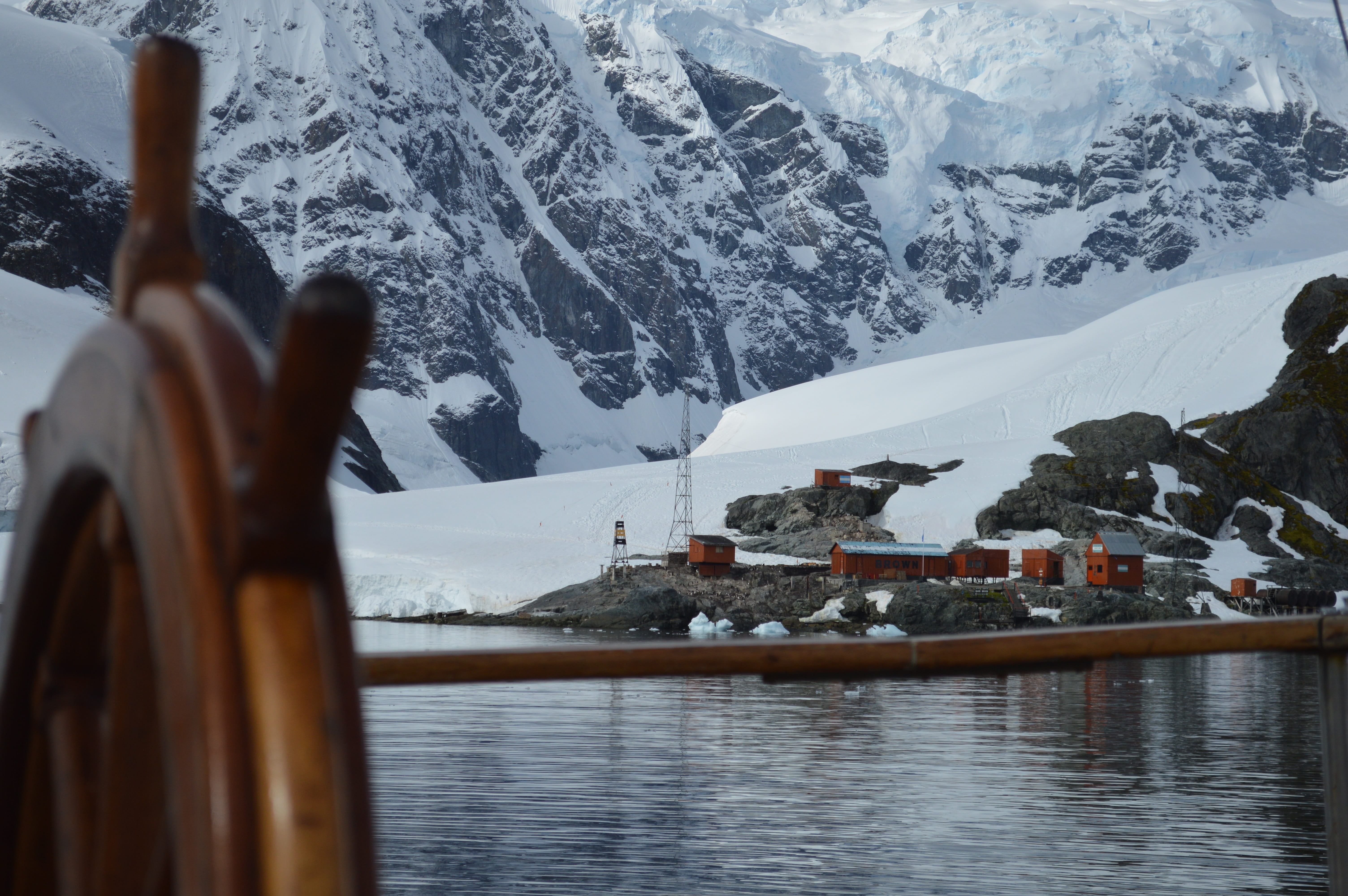 scientists, mountains, tranquility, outdoors, antarctica, bay, architecture, no people, glacier, 5K, cold temperature, antarctic peninsula, base, sea, HD Wallpaper