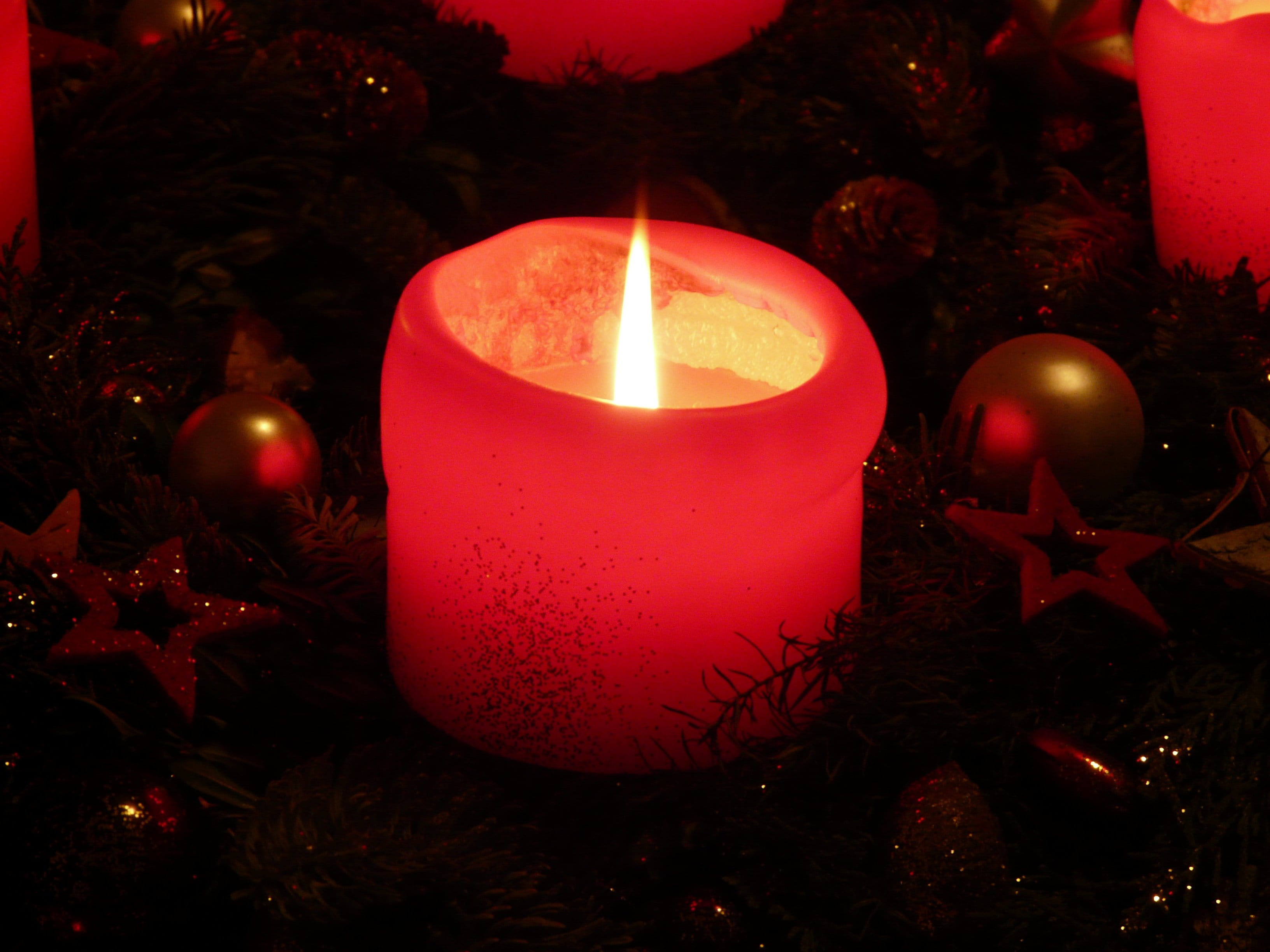 winter, heat - temperature, fire - Natural Phenomenon, celebration, advent, surrounded, no People, Advent Wreath, 2K, christmas Decoration, wax candle, HD Wallpaper