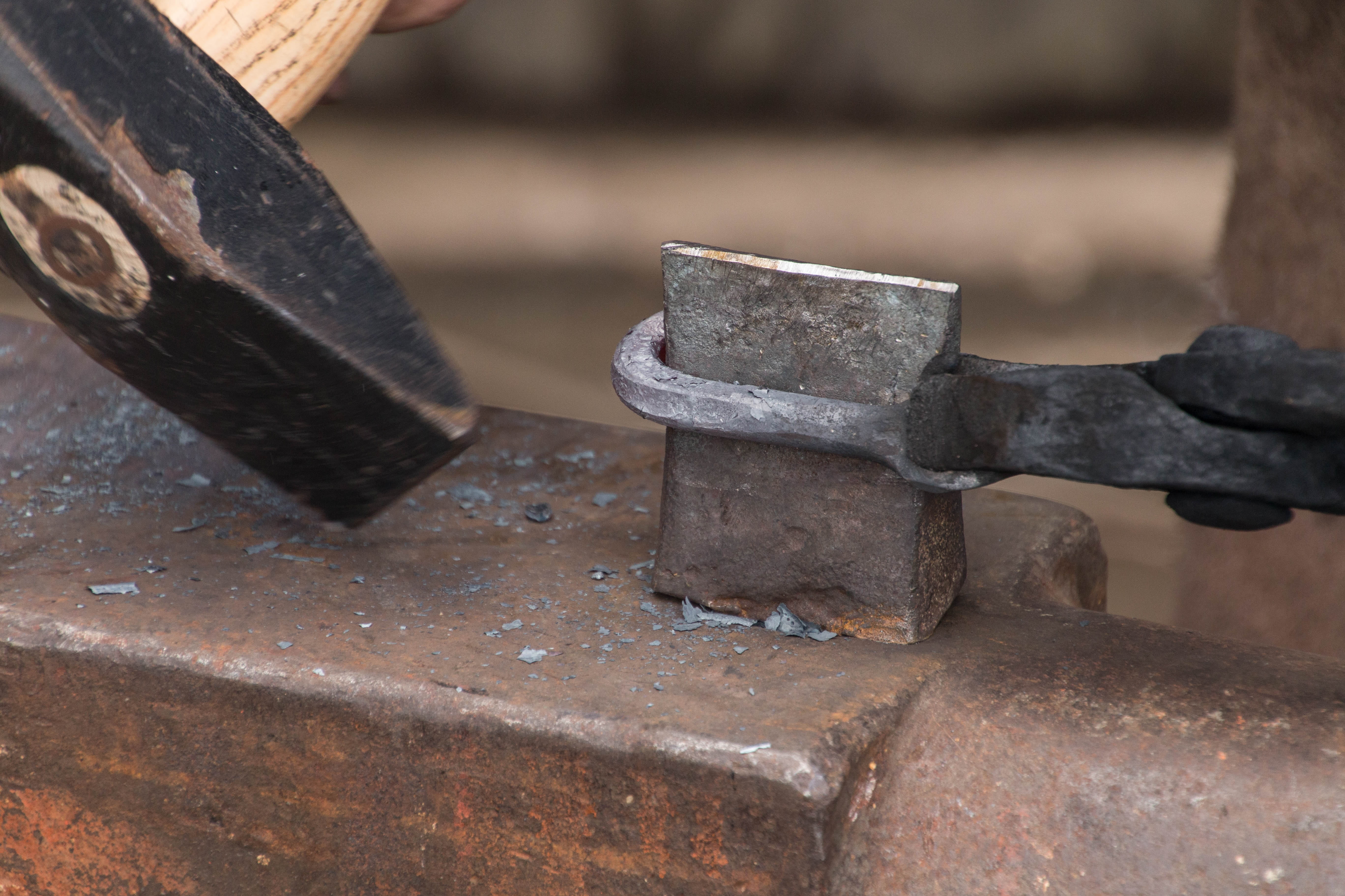 workshop, metal, indoors, metallurgy, close-up, hammer, old, focus on foreground, equipment, work tool, industry, 5K, smith, metal industry, day, still life, HD Wallpaper