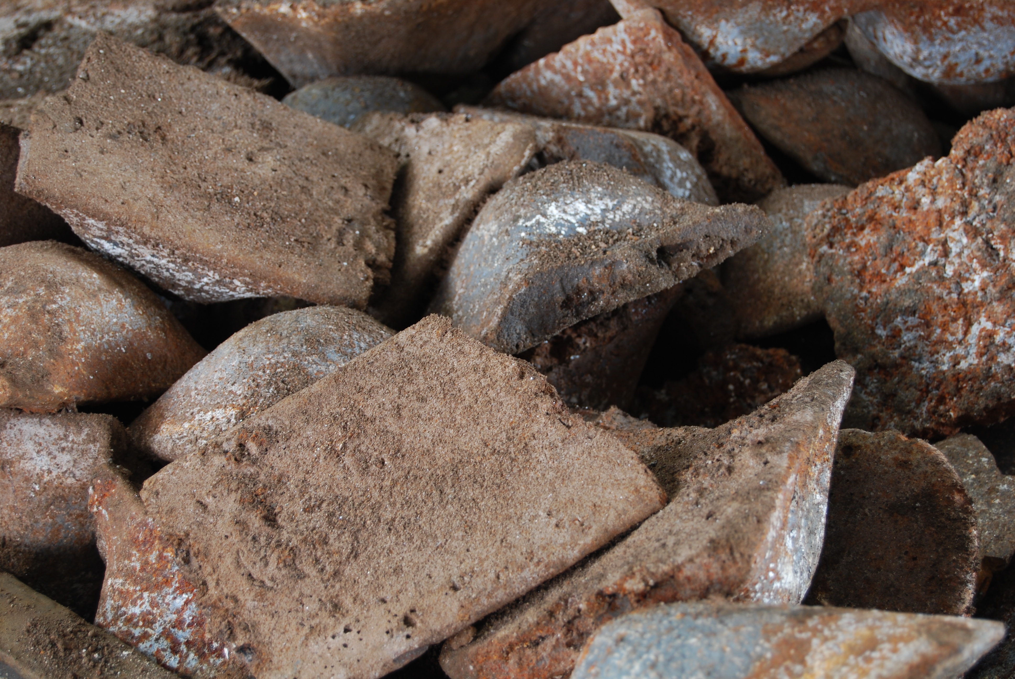 backgrounds, brown, selective focus, focus on foreground, large group of objects, pattern, close-up, freshness, rusty, smelting of pig iron, the industry, HD Wallpaper