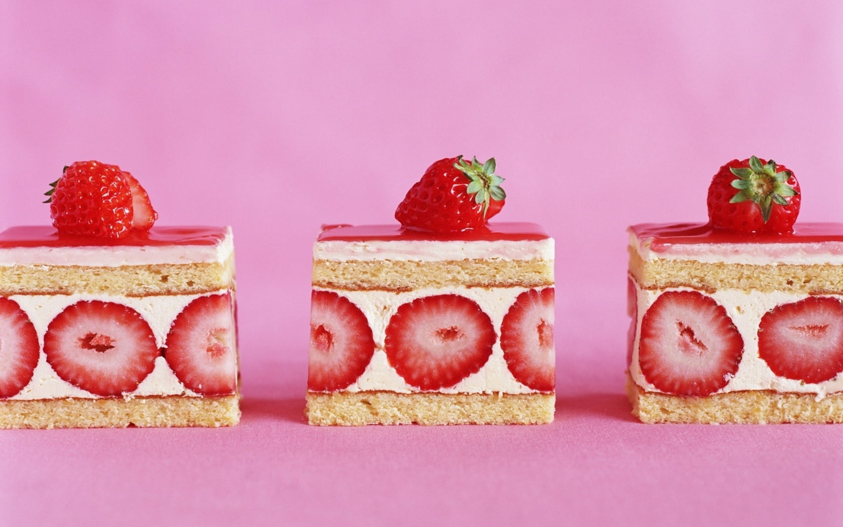 side by side, ornate, temptation, in a row, strawberries, multi Colored, sweet Food, fruit, homemade, pink background, food and drink, refreshment, cupcake, HD Wallpaper