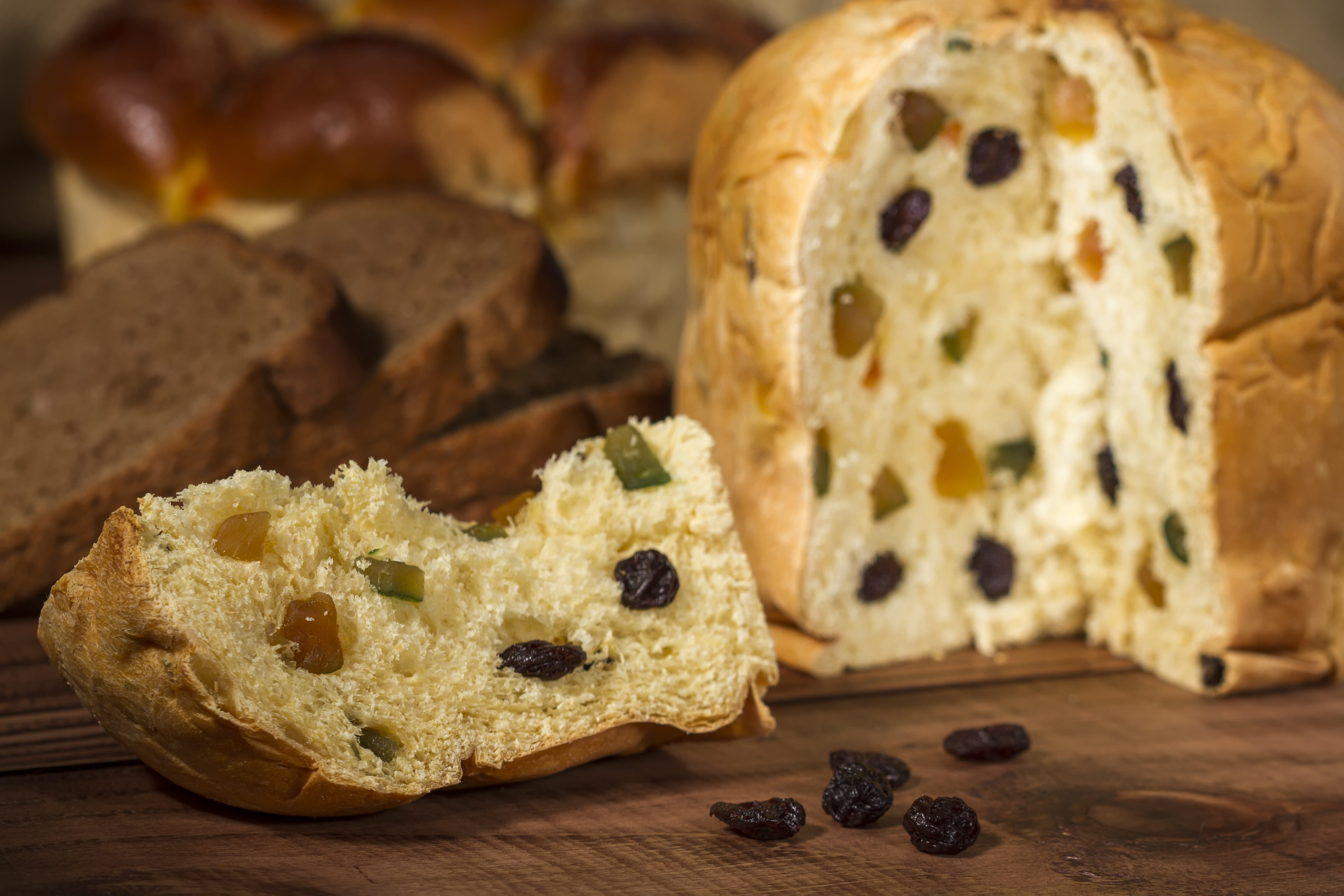 dessert, baked, sweet food, chocolate chip cookie, still life, raisin, cookie, snack, indoors, freshness, focus on foreground, fruit, panettone, dried food, HD Wallpaper