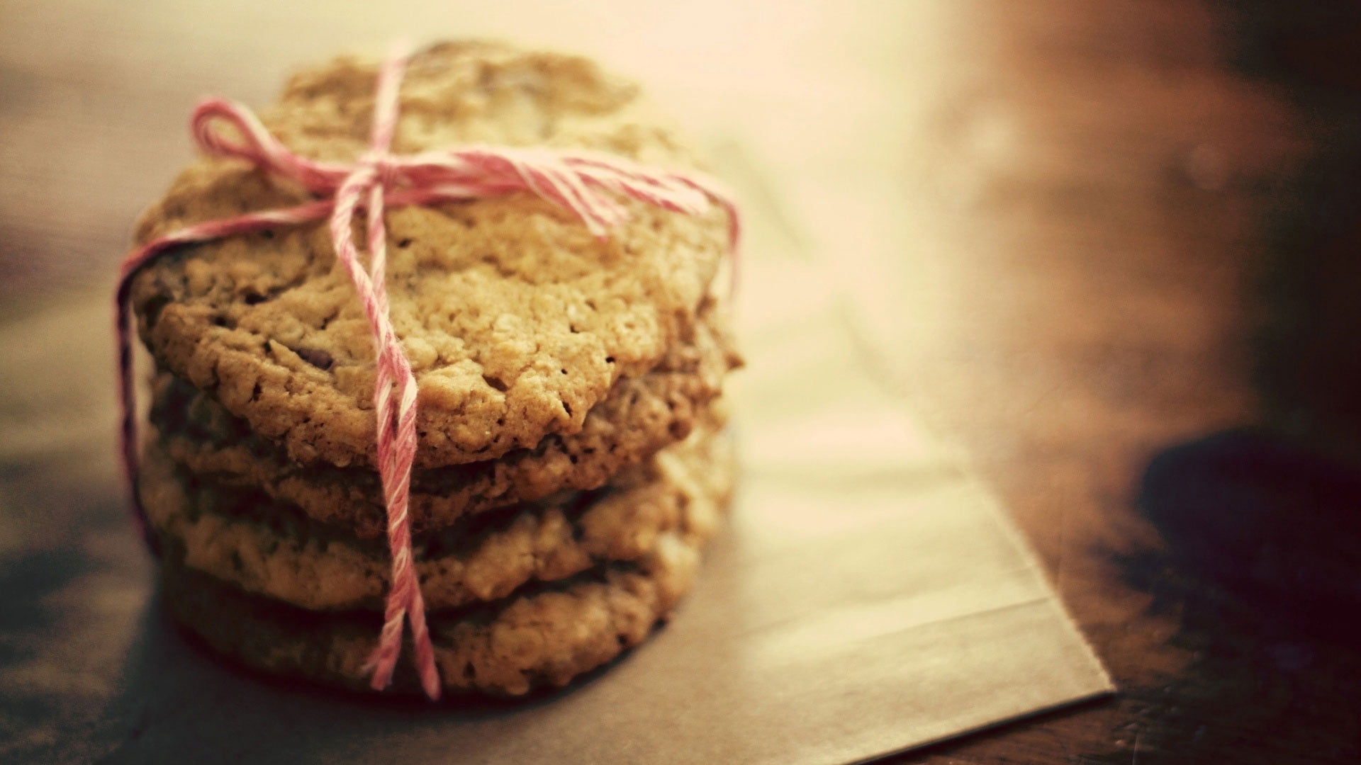 dessert, freshness, homemade, cake, indoors, string, 1080P, baked, bakery, four, breakfast, focus on foreground, no People, retro Styled, oatmeal, chocolate chip cookie, HD Wallpaper