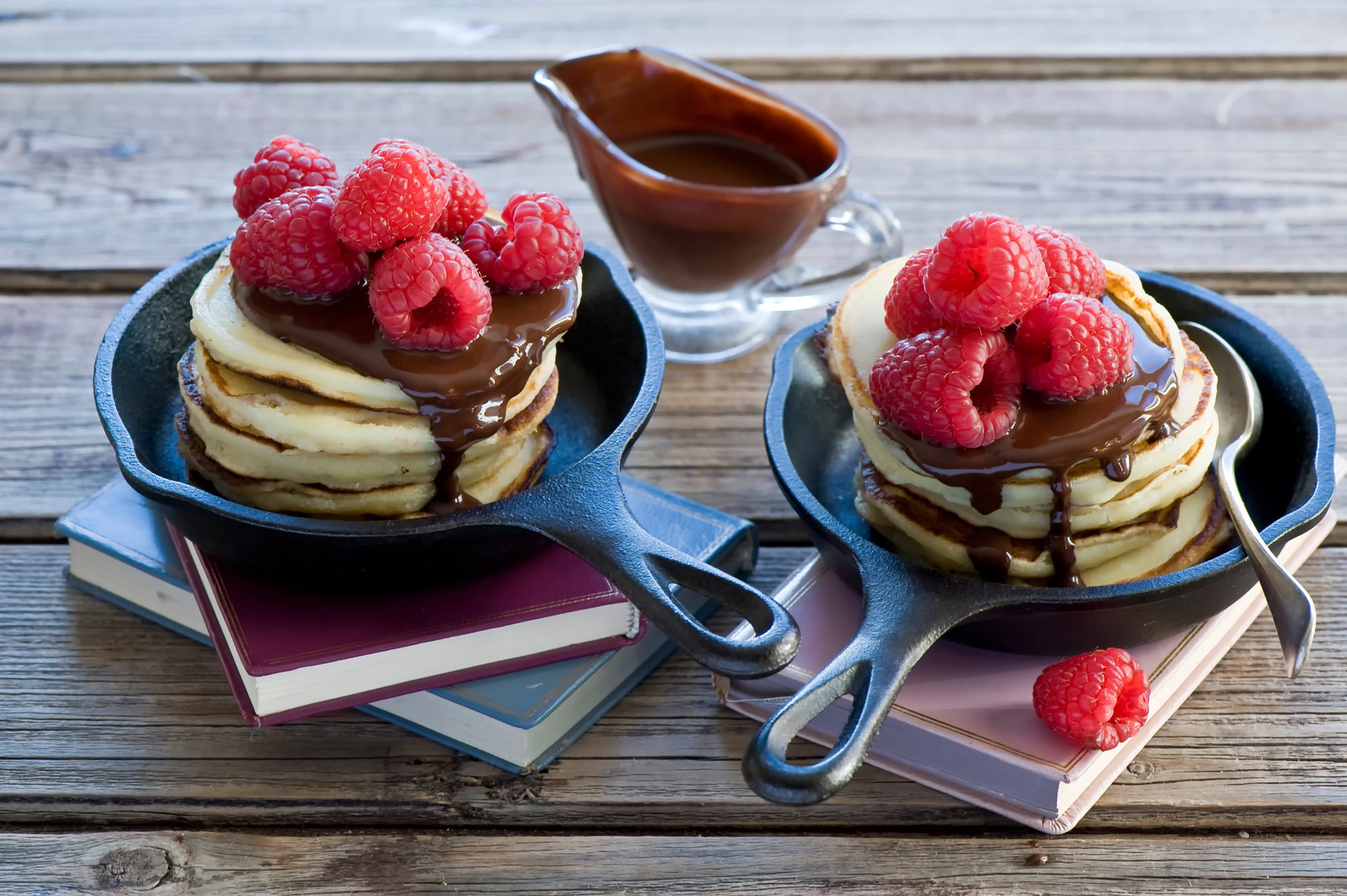 1080P, dish, no people, eating utensil, freshness, brown, raspberry, berry Fruit, close-up, healthy eating, gourmet, ready-to-eat, red, baked, pancake, HD Wallpaper