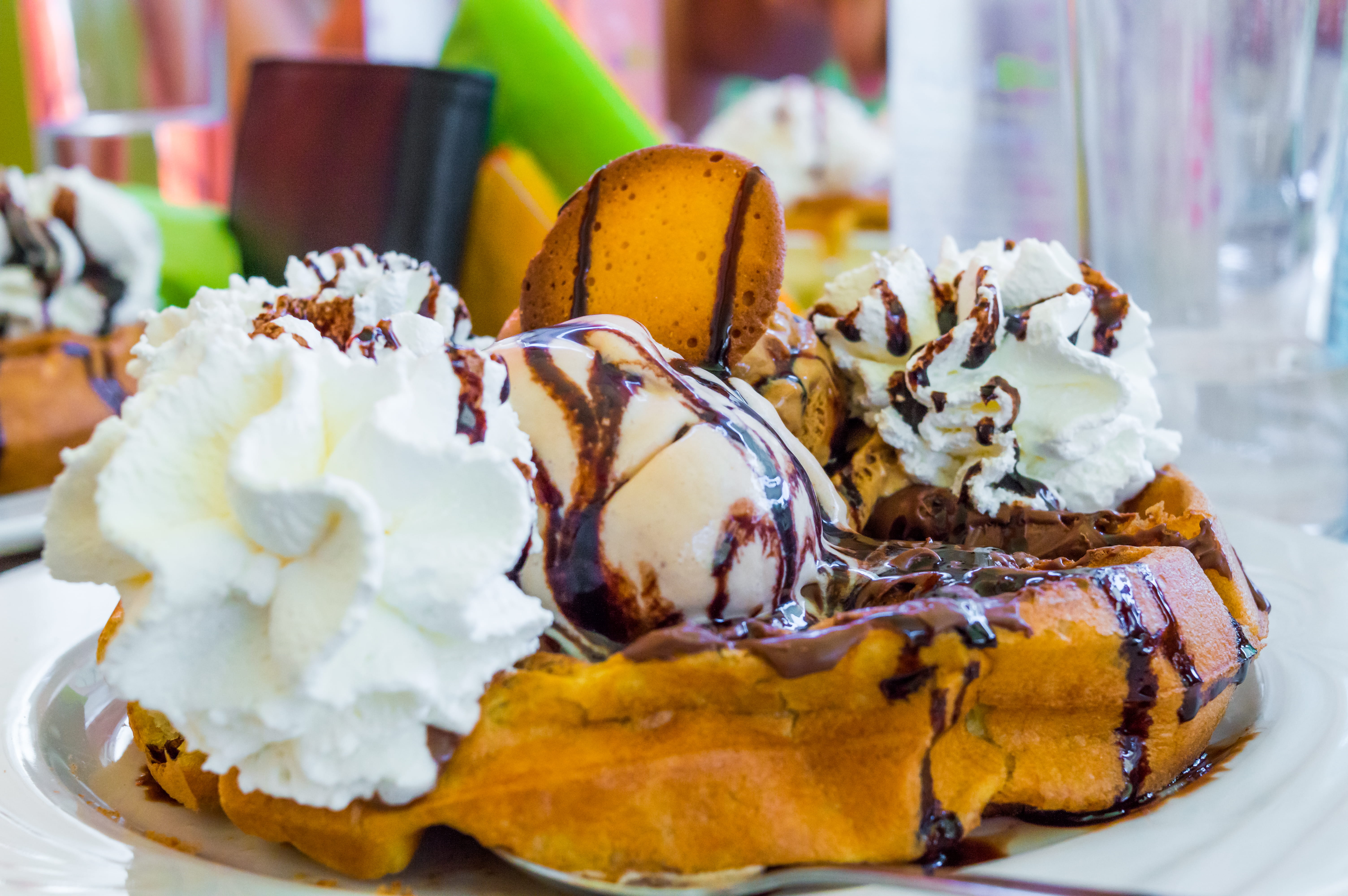 indulgence, no people, dessert, ice-cream, balls, taste, frozen food, ready-to-eat, hungry, unhealthy eating, syrup, chocolate, freshness, food styling, HD Wallpaper