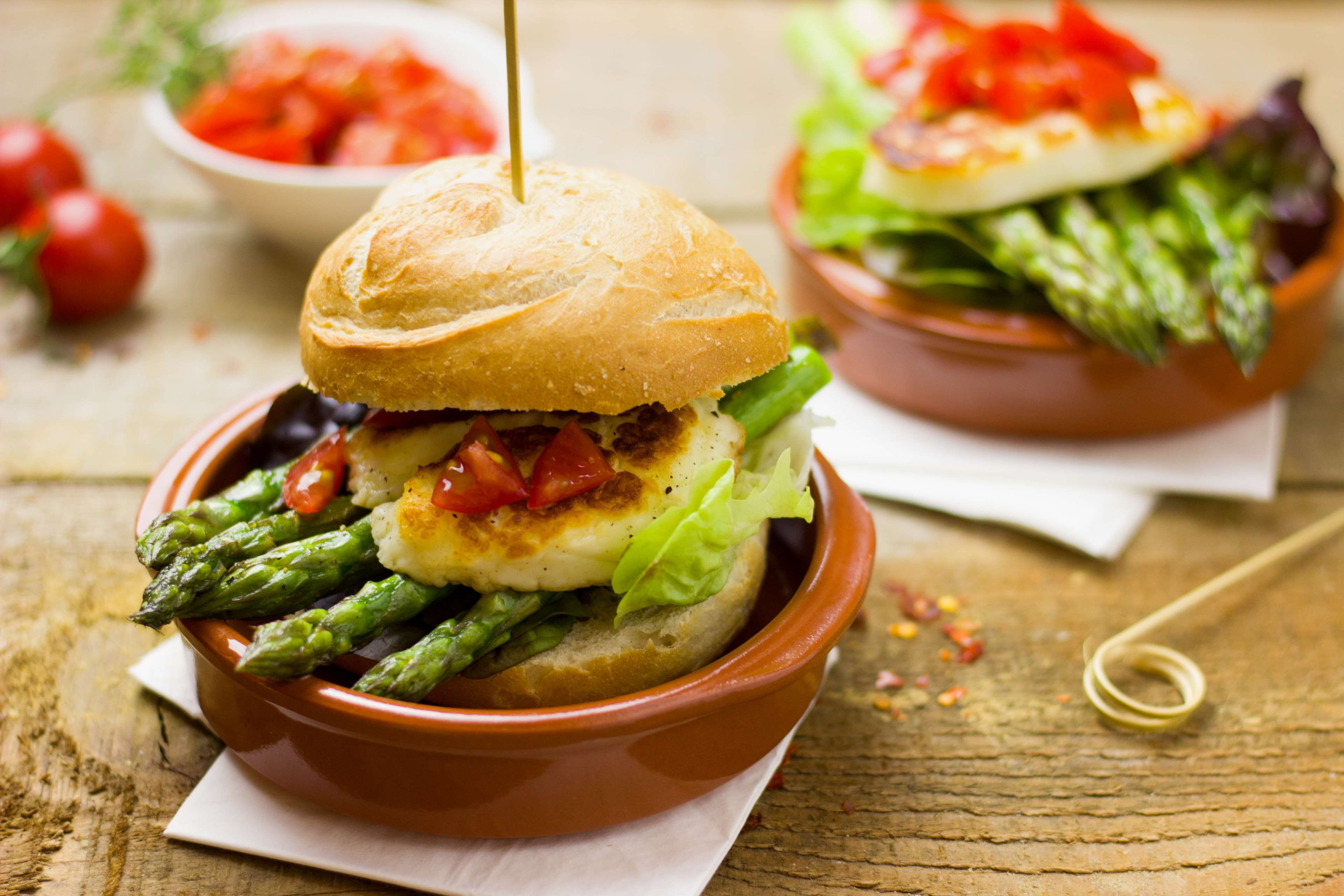 hamburger, vegetables, asparagus, homemade, 4K, bowl, healthy, sandwich, epicure, snack, refreshment, fast food, tasty, indoors, tomato, focus on foreground, HD Wallpaper